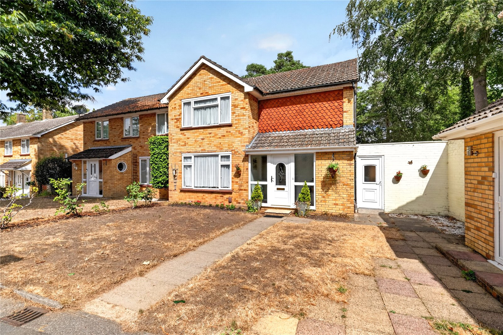 Firlands, Bracknell, Berkshire, RG12