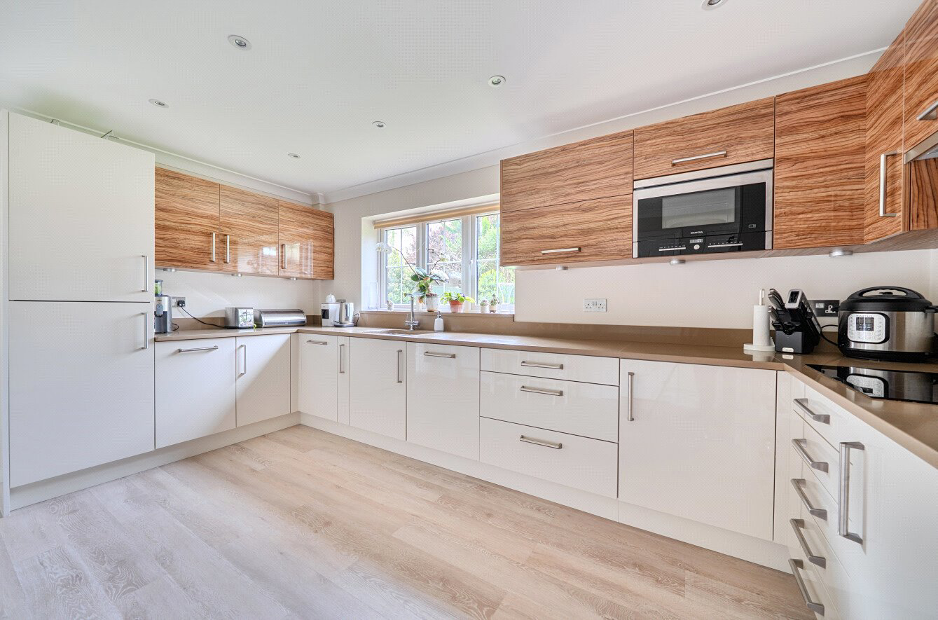 Goughs Lane, Bracknell, Berkshire, RG12, photo 2