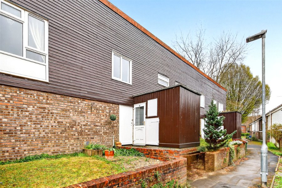 Naseby, Bracknell, Berkshire, RG12