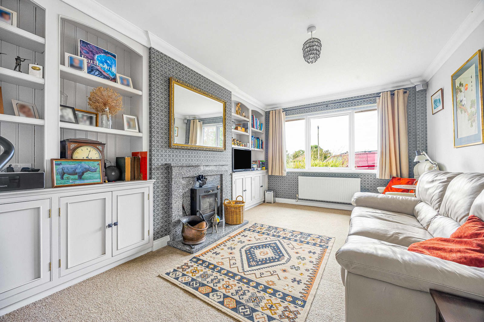 Sun Crescent, Oakley, Aylesbury, Buckinghamshire, HP18, photo 3