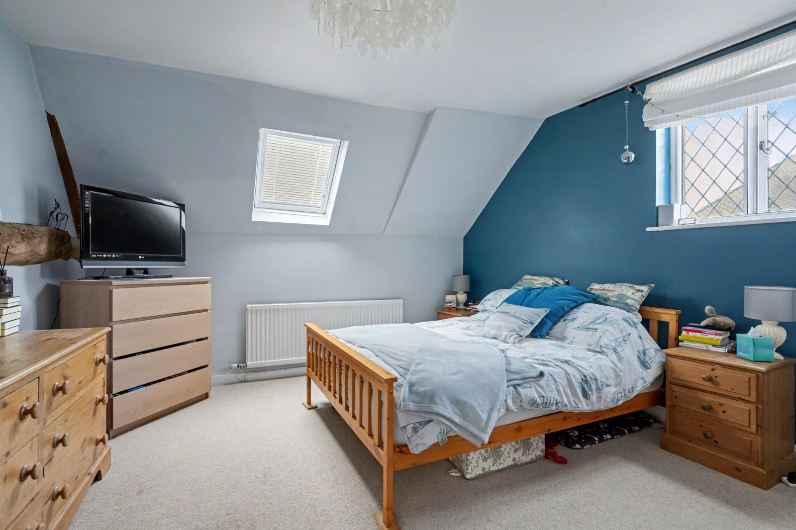 Station Road, Haddenham, Aylesbury, Buckinghamshire, HP17, photo 15