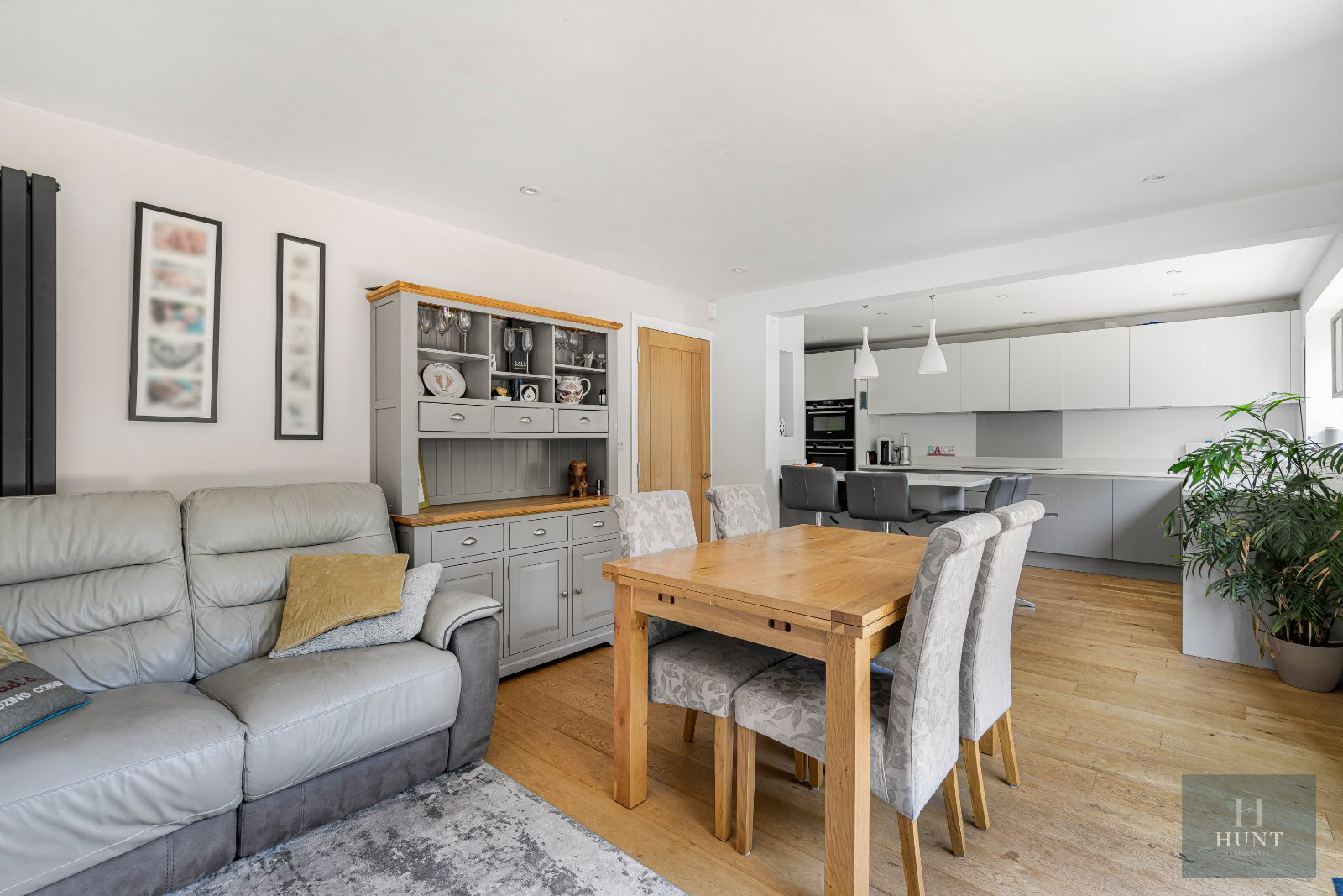 Youens Drive, Thame, Oxfordshire, OX9, photo 2