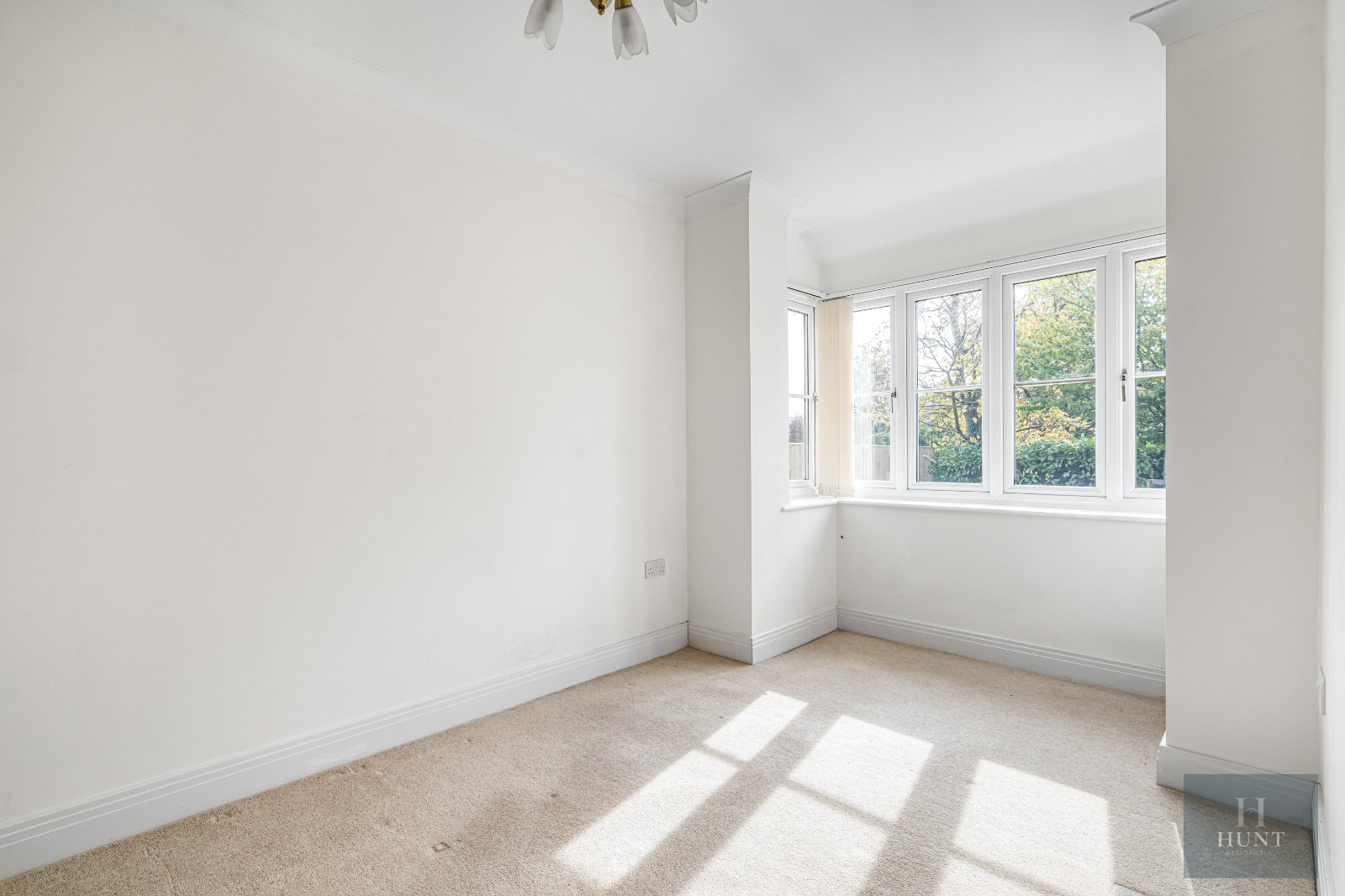 Blanes Close, Long Crendon, Aylesbury, Buckinghamshire, HP18, photo 10