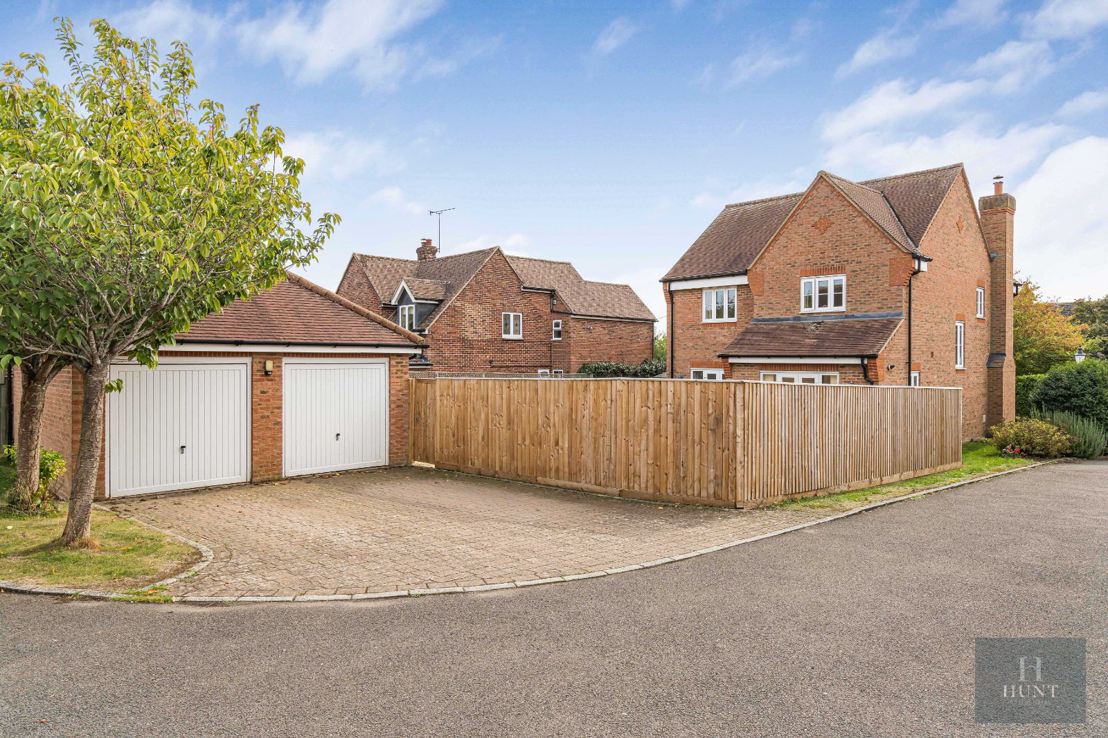 Blanes Close, Long Crendon, Aylesbury, Buckinghamshire, HP18, photo 18