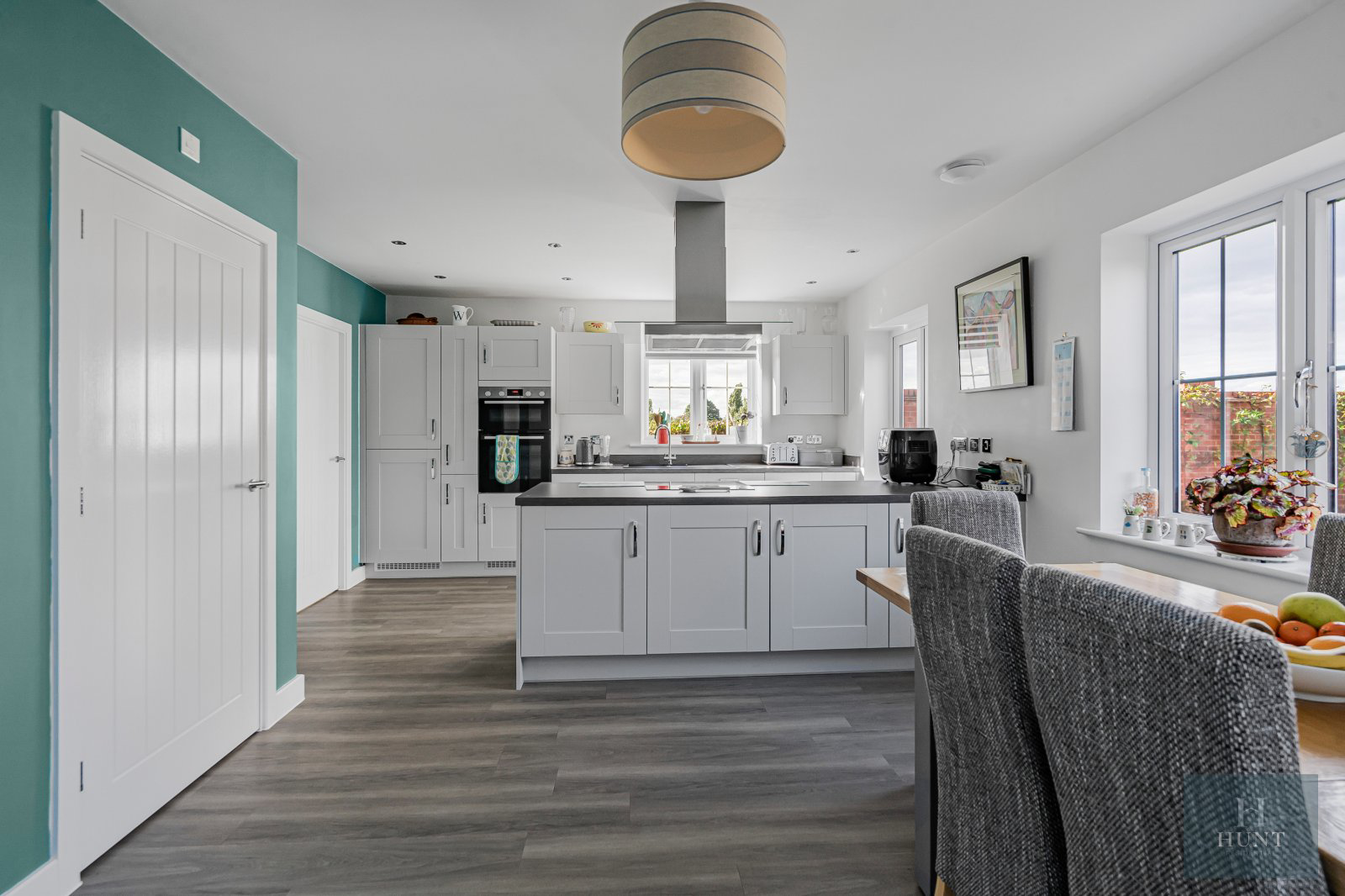 Henge Court, Thame, Oxfordshire, OX9, photo 4