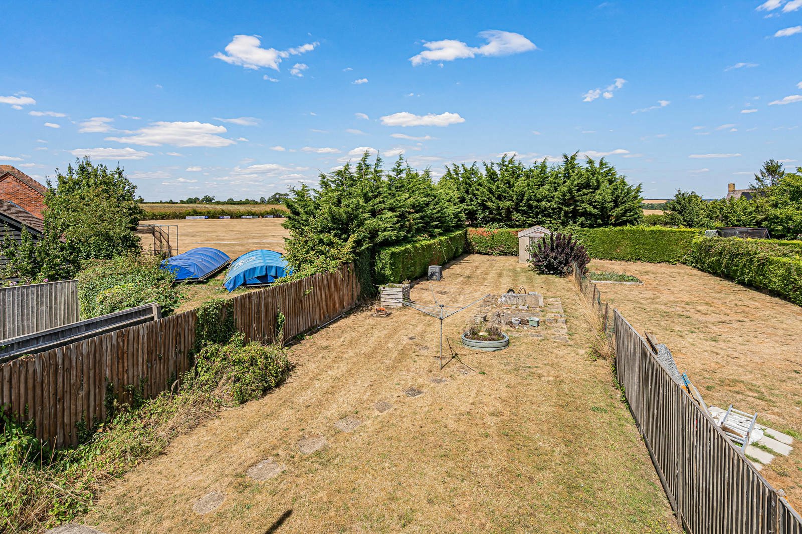 Chilton Road, Chearsley, Aylesbury, Buckinghamshire, HP18, photo 2