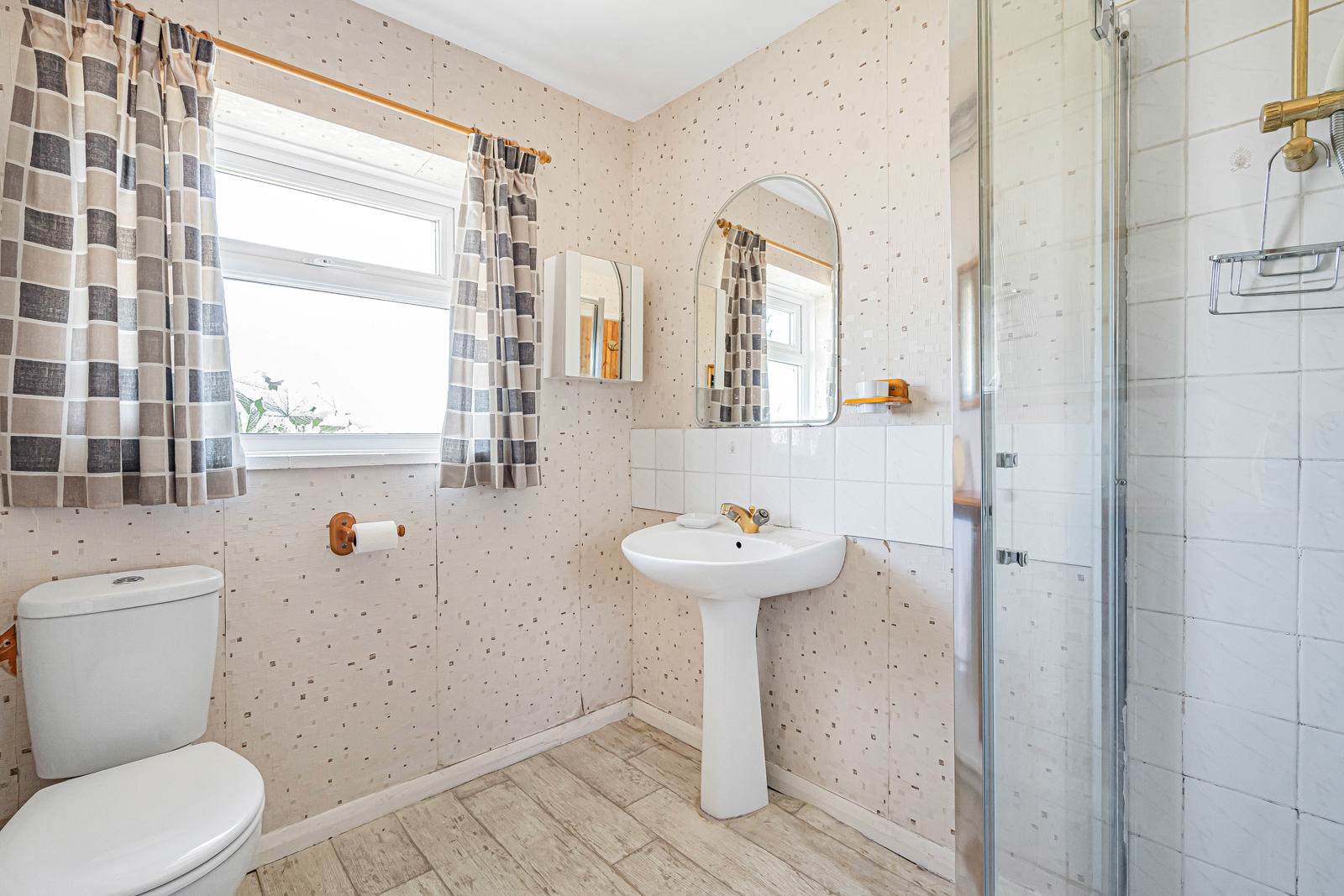 Chilton Road, Chearsley, Aylesbury, Buckinghamshire, HP18, photo 16