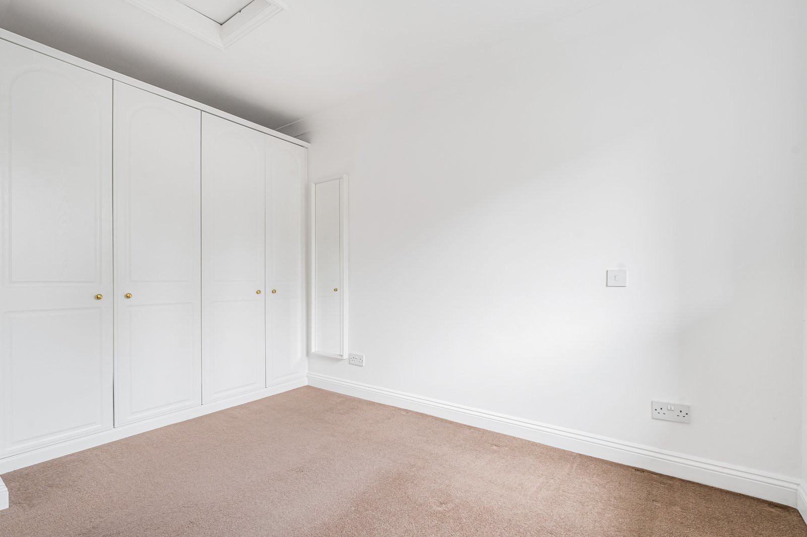 Park Court, Thame, Oxfordshire, OX9, photo 6