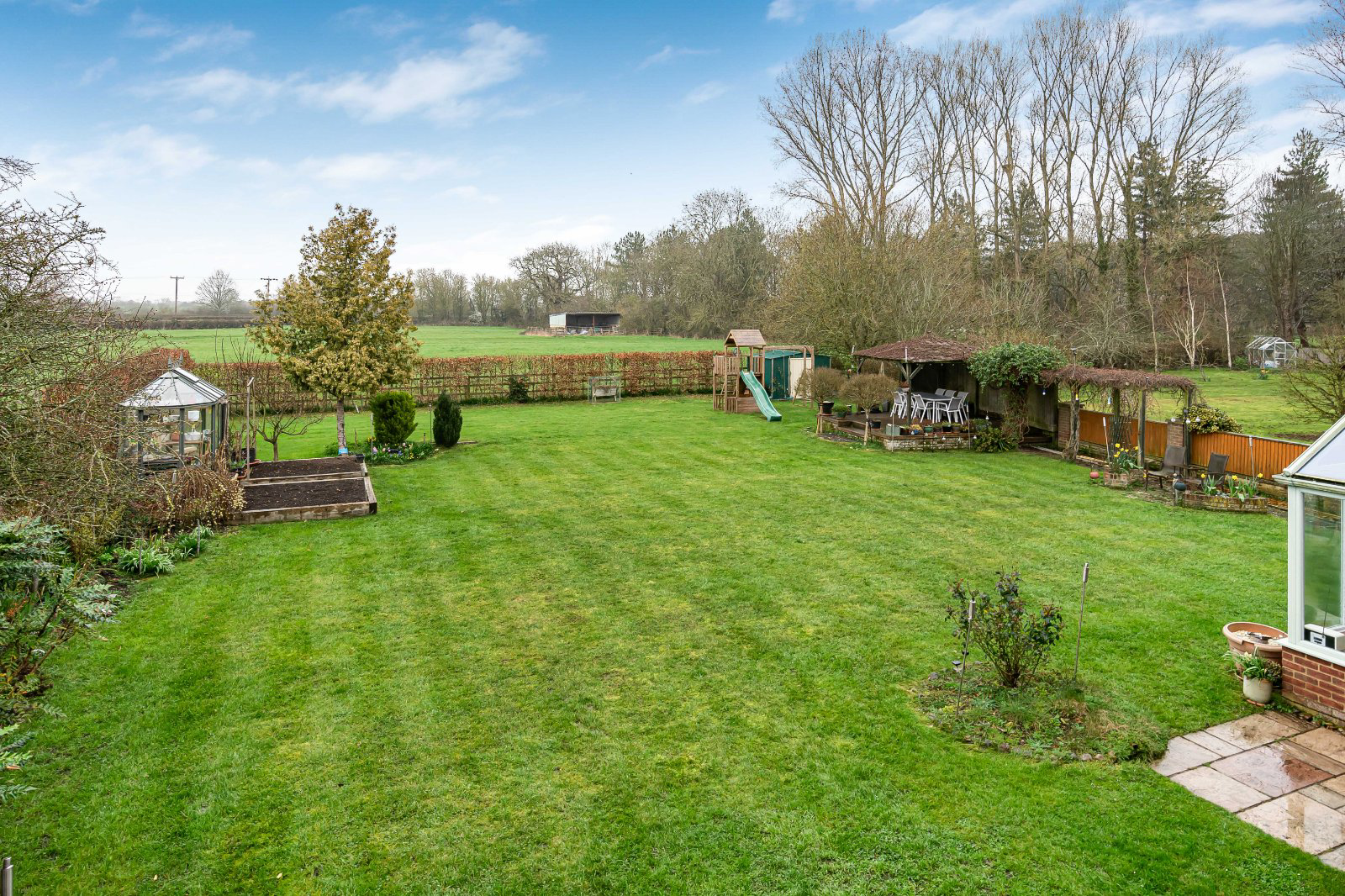 The Avenue, Worminghall, Aylesbury, Buckinghamshire, HP18, photo 3