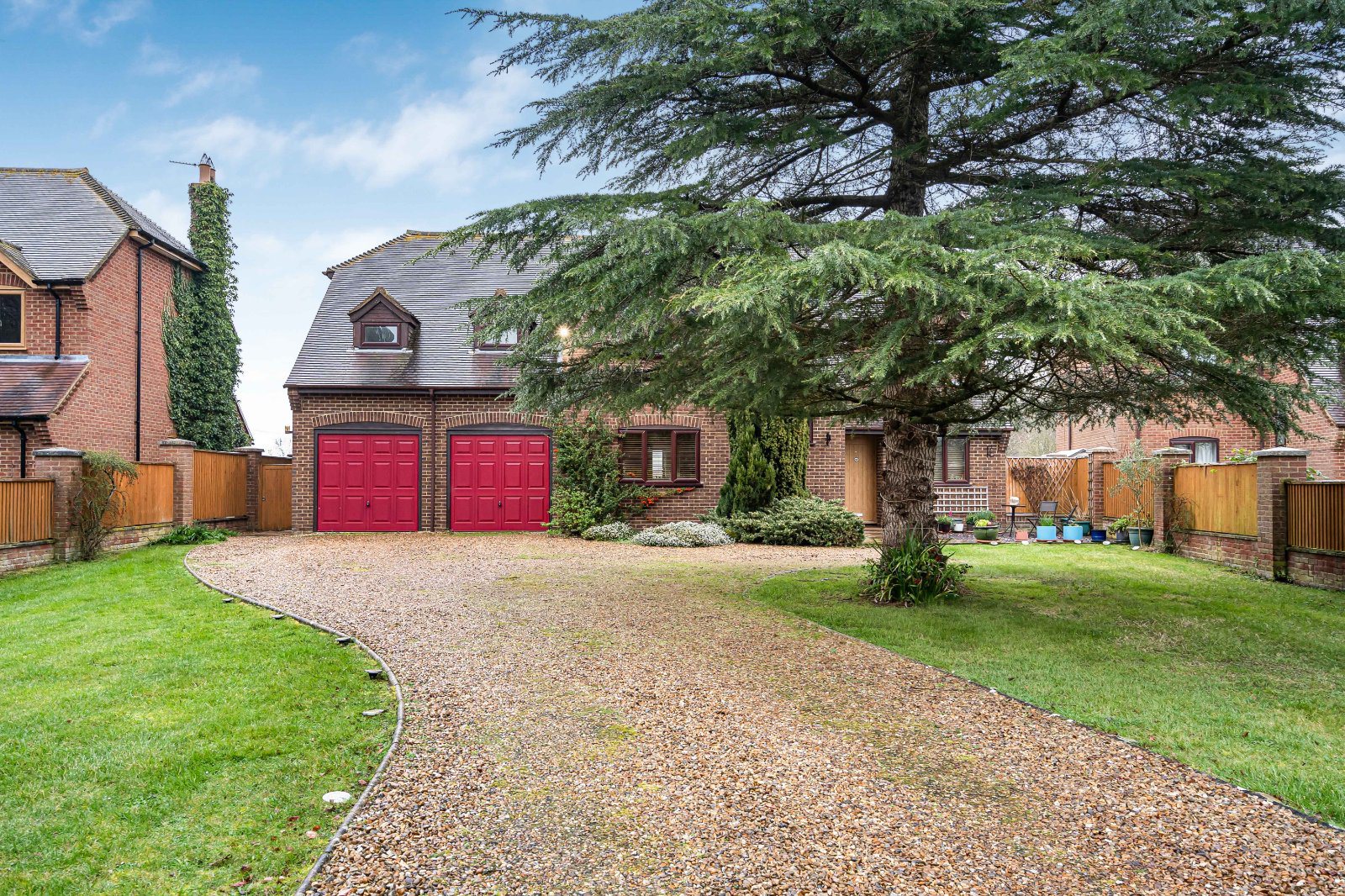 The Avenue, Worminghall, Aylesbury, Buckinghamshire, HP18, photo 33
