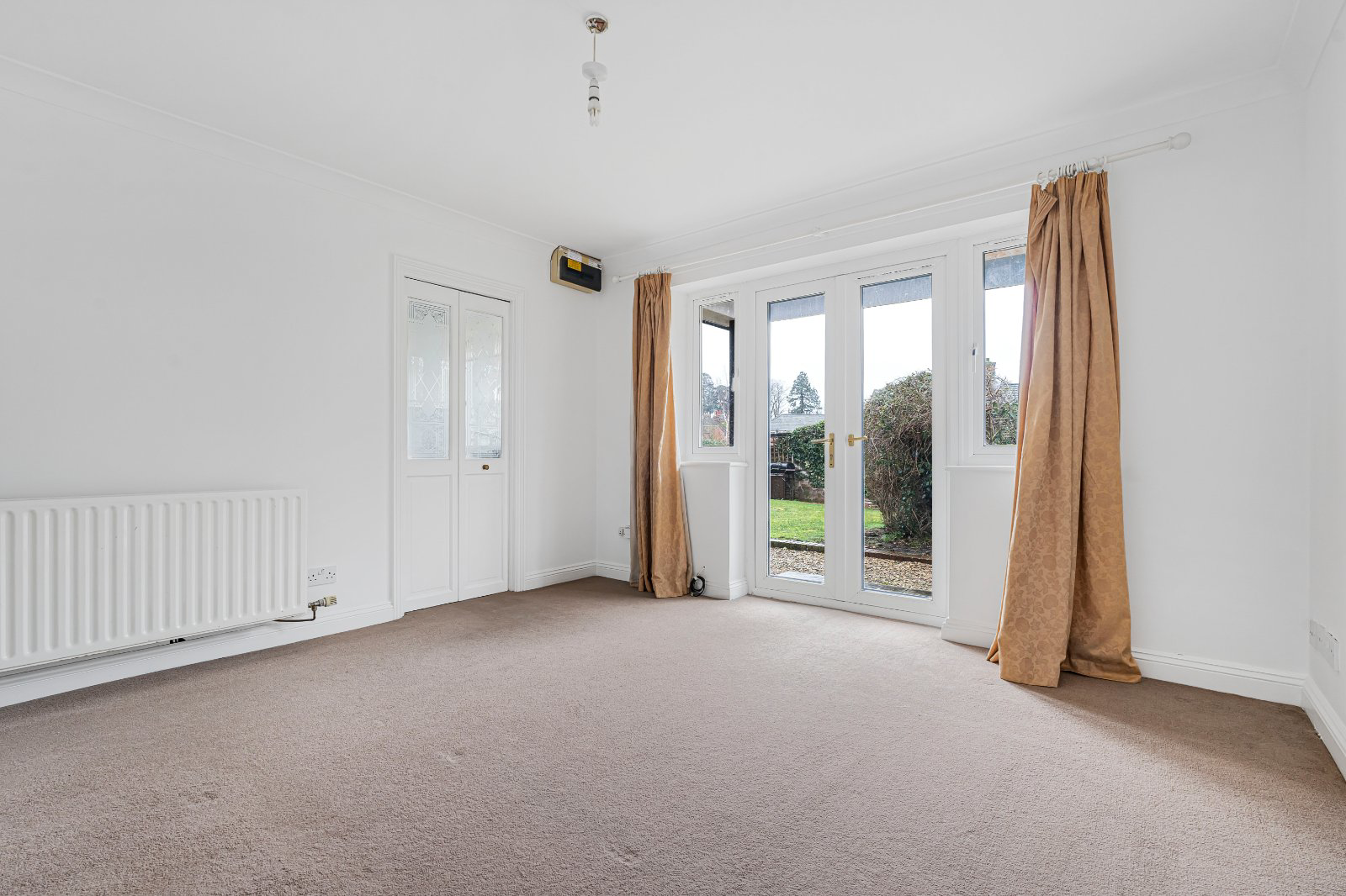 Park Court, Thame, Oxfordshire, OX9, photo 4