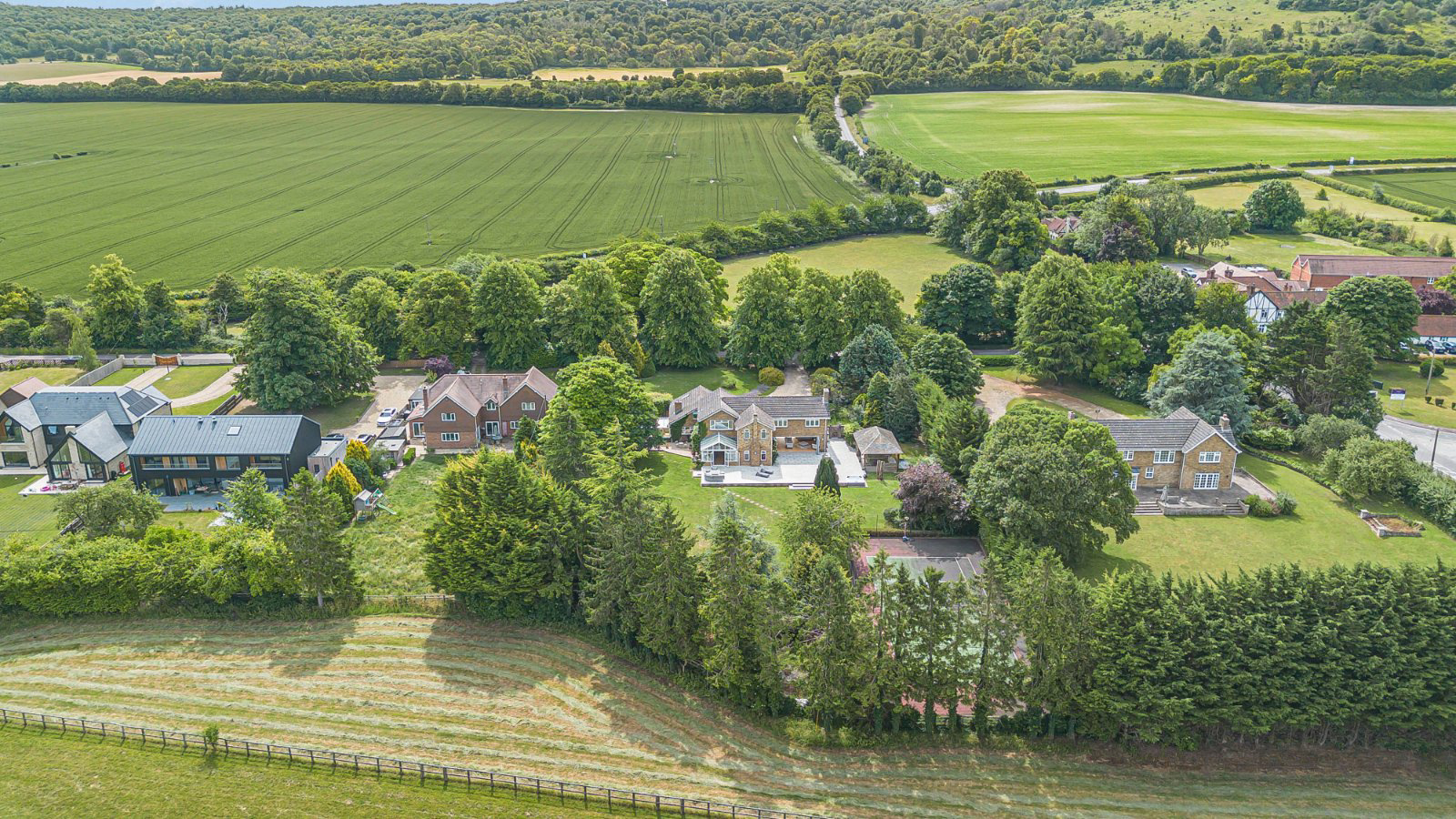 Butts Way, Aston Rowant, Watlington, Oxfordshire, OX49, photo 57