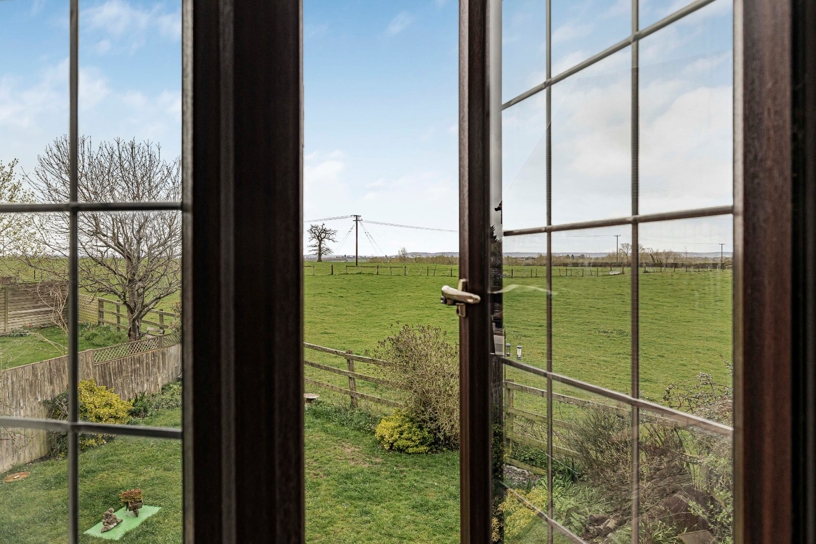 Morton King Close, Shabbington, Aylesbury, Buckinghamshire, HP18, photo 19