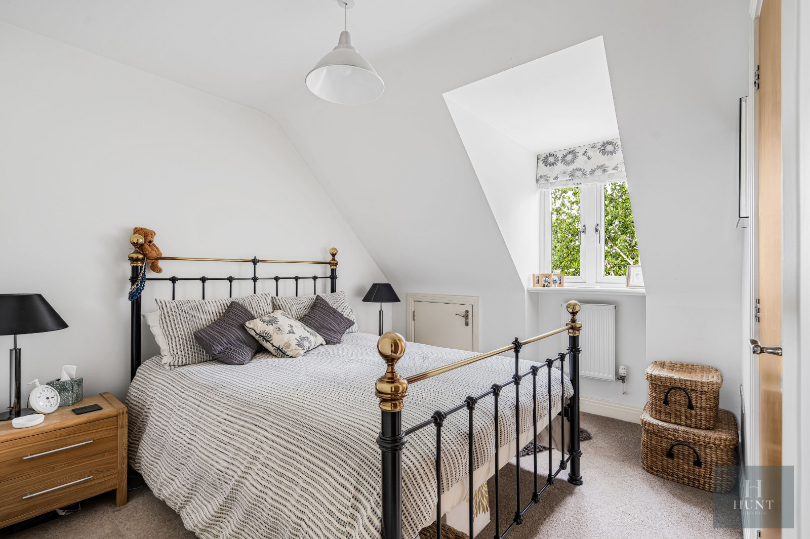Dadbrook, Cuddington, Aylesbury, Buckinghamshire, HP18, photo 12