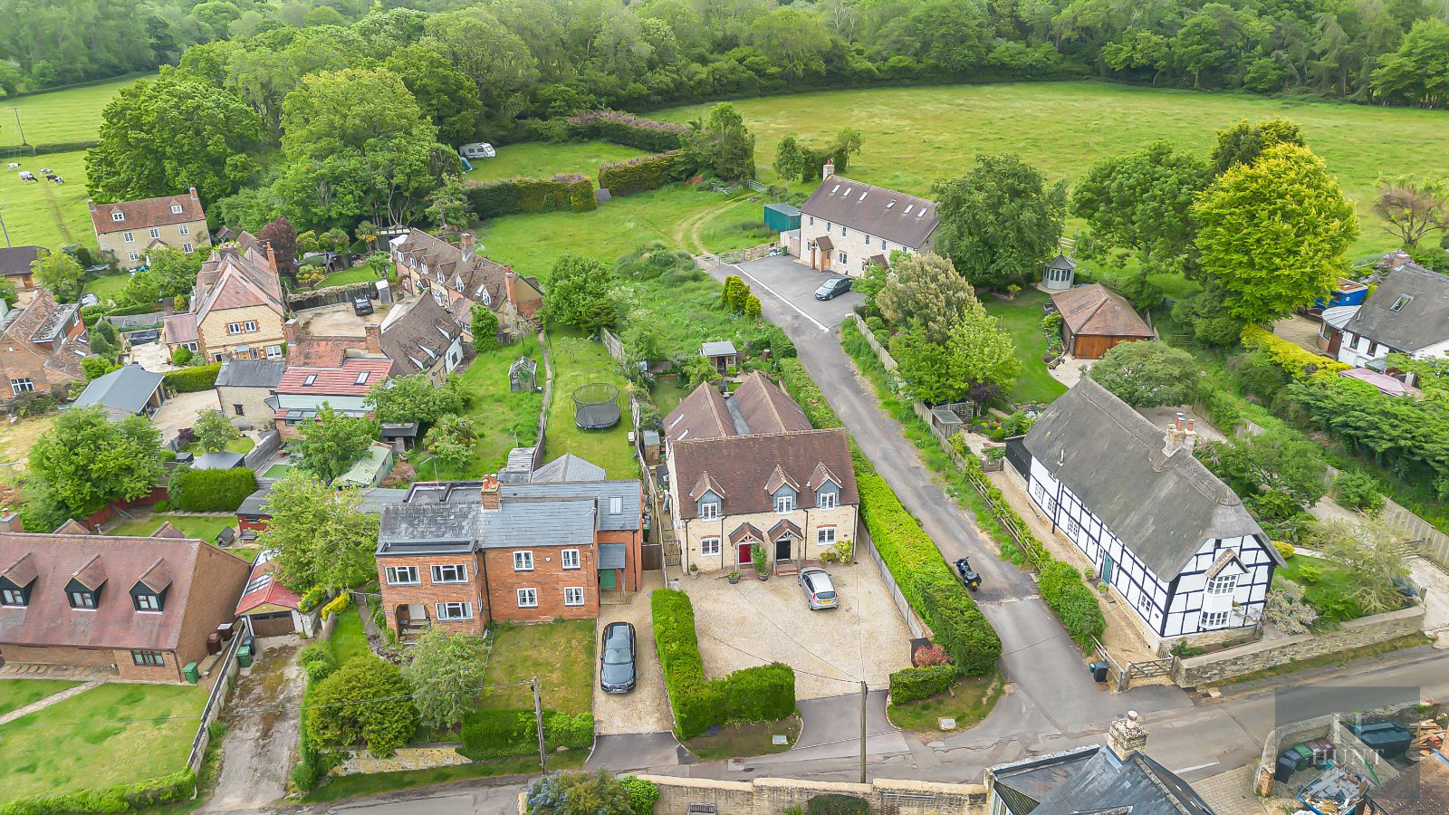 Tiddington, Thame, Oxfordshire, OX9