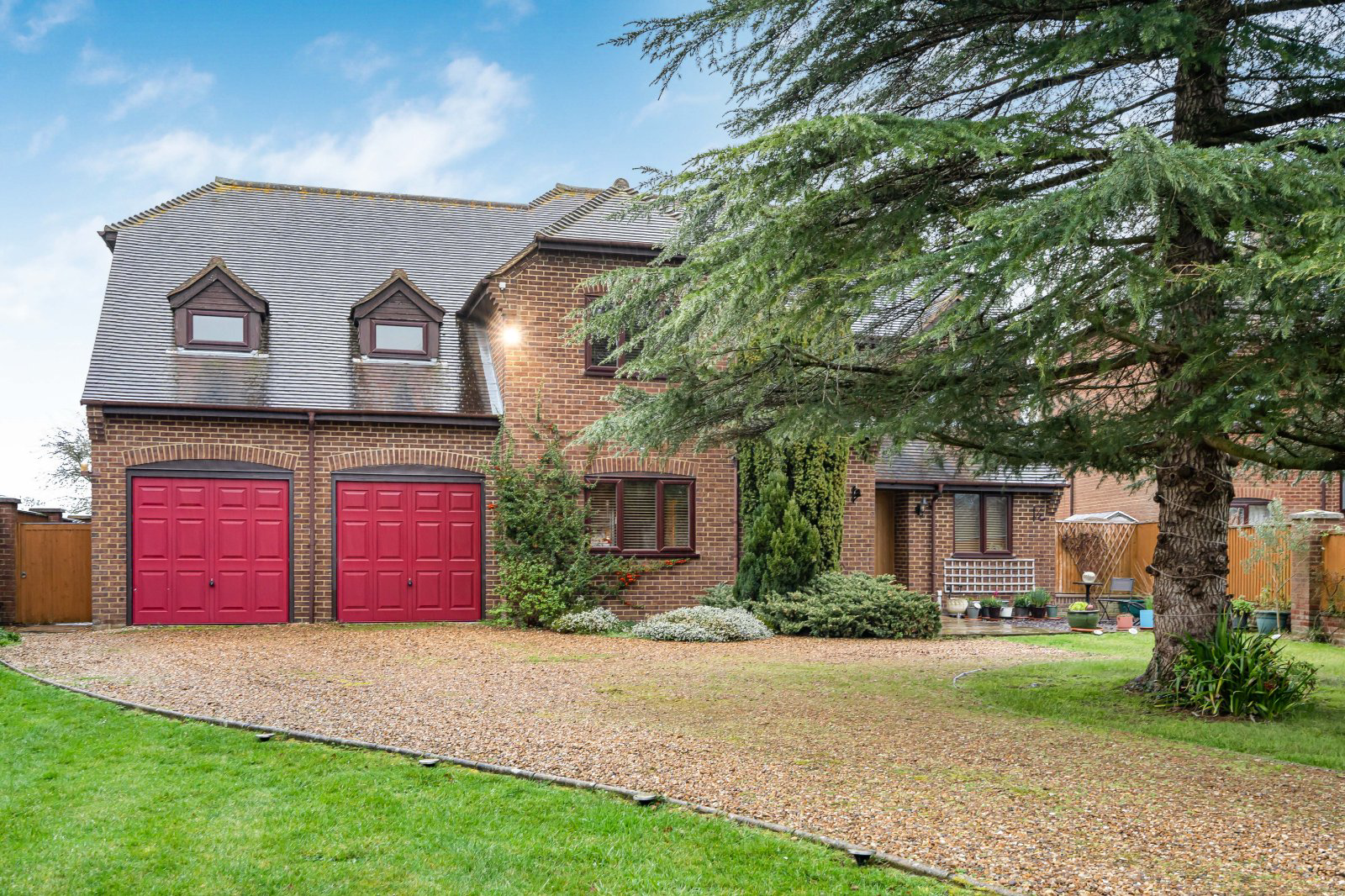 The Avenue, Worminghall, Aylesbury, Buckinghamshire, HP18, photo 34