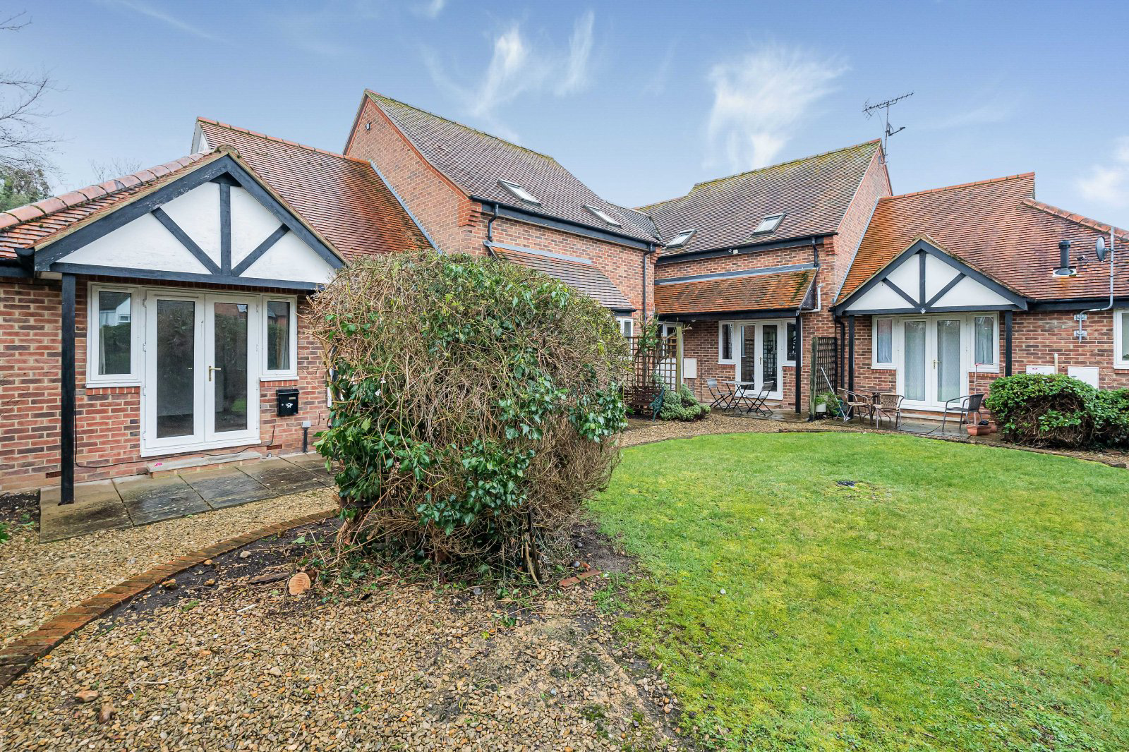 Park Court, Thame, Oxfordshire, OX9