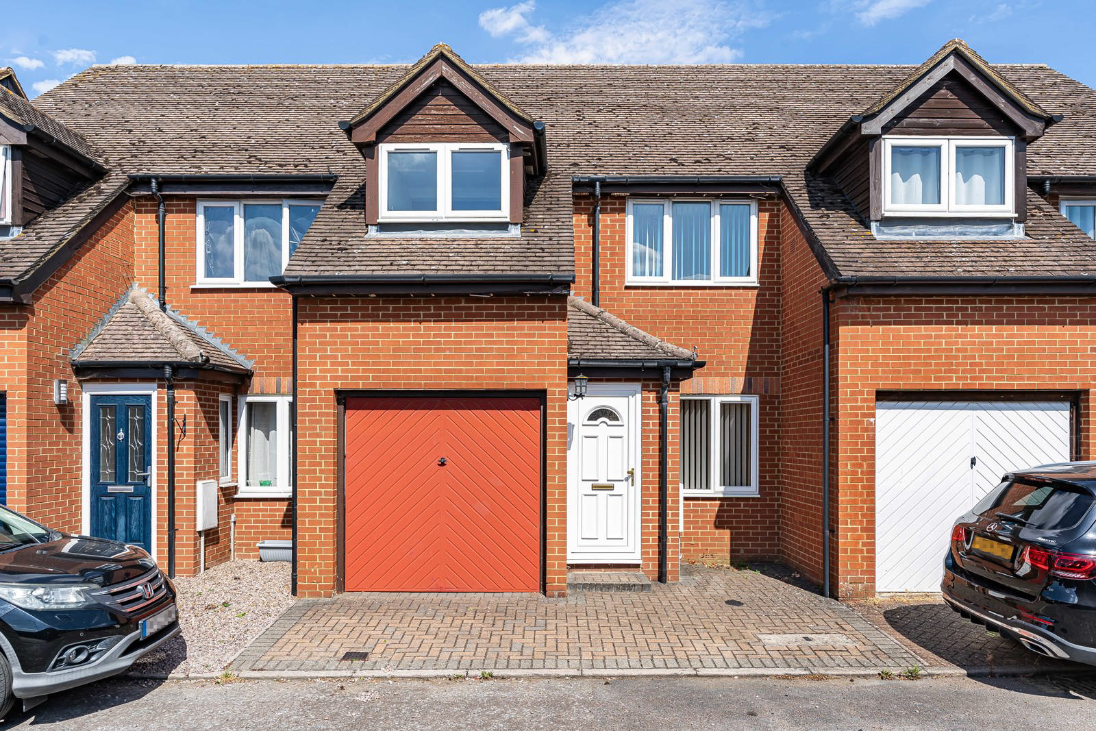 Abingdon Close, Thame, Oxfordshire, OX9