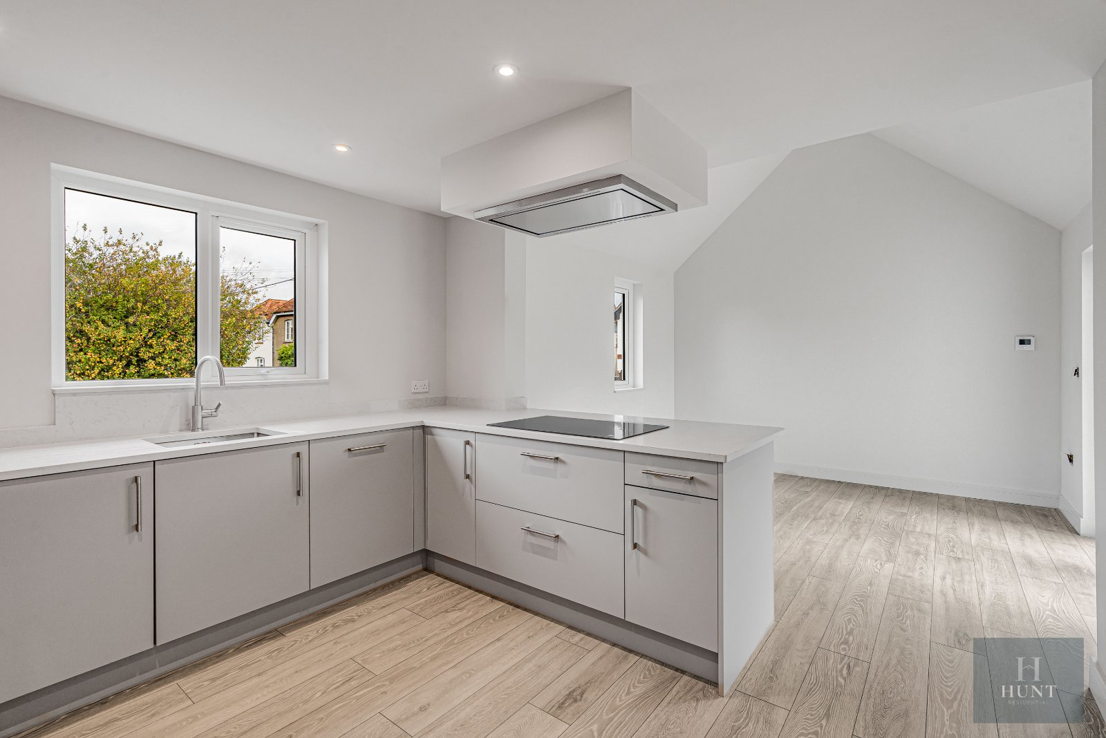 Weston Road, Lewknor, Watlington, Oxfordshire, OX49, photo 2