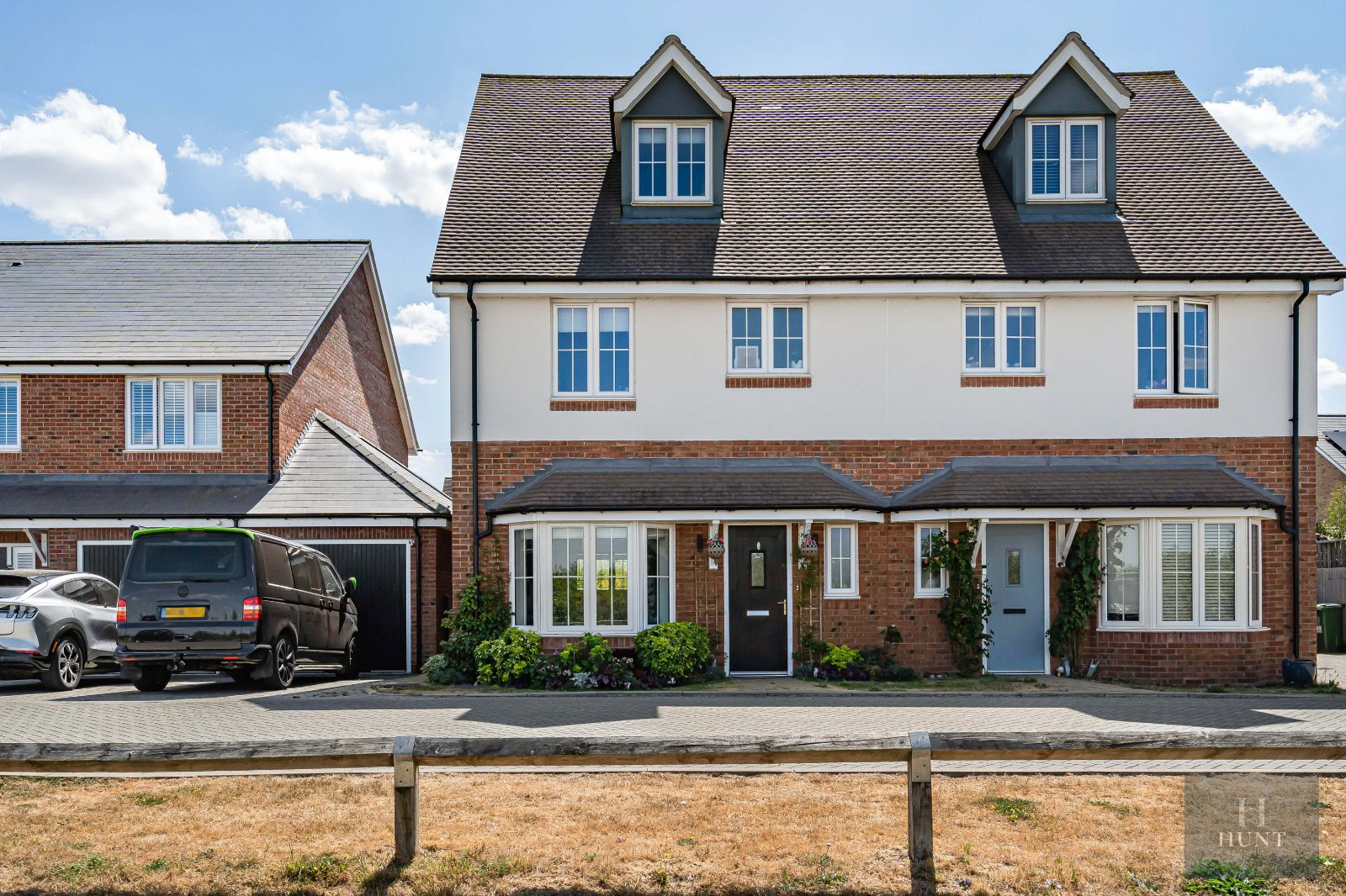 Coxon Close, Haddenham, Aylesbury, Buckinghamshire, HP17