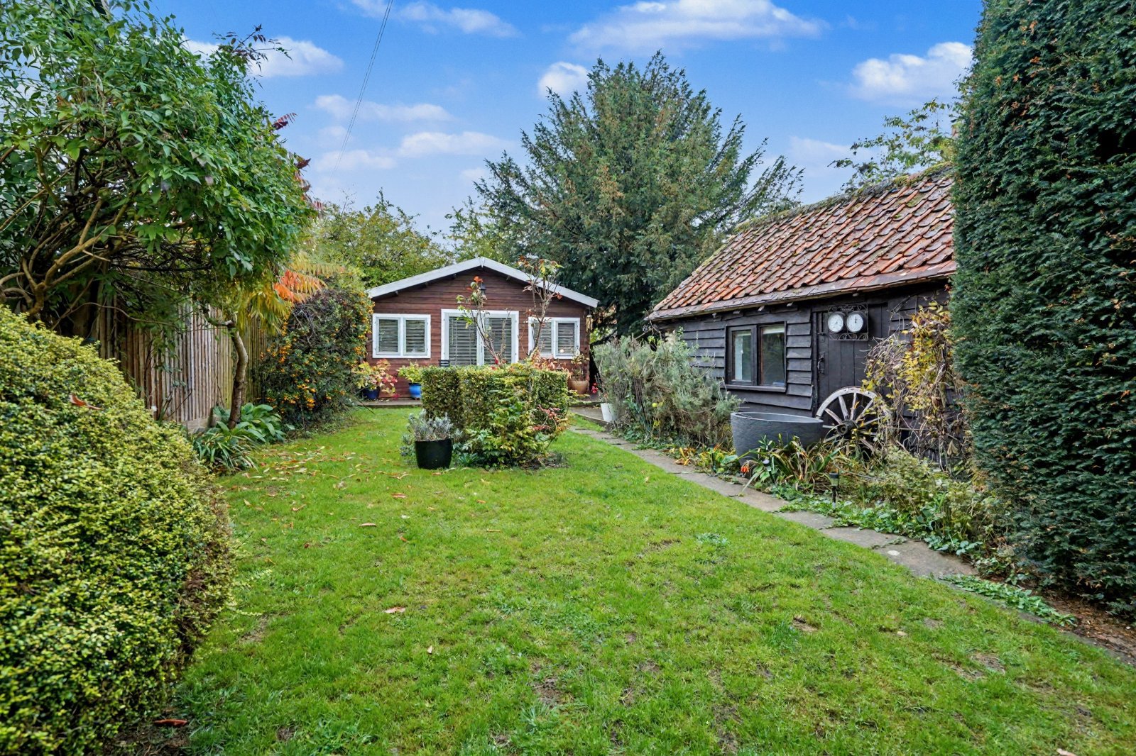 Station Road, Haddenham, Aylesbury, Buckinghamshire, HP17, photo 2