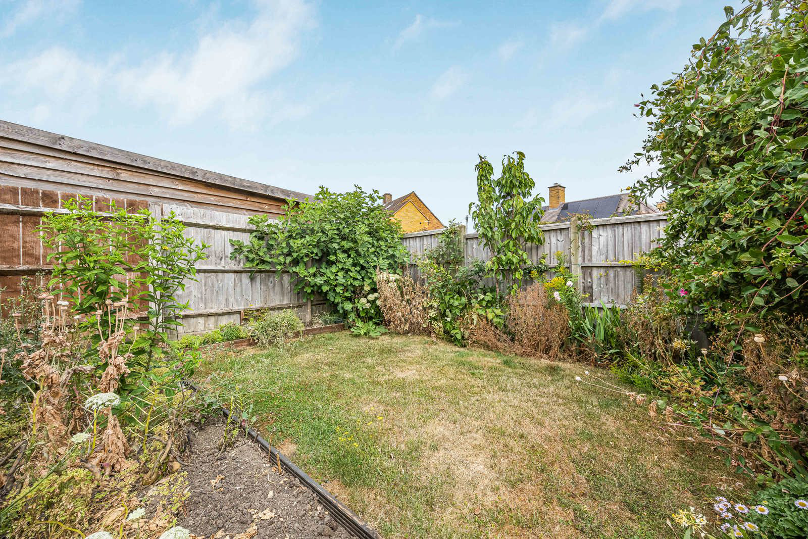 Sun Crescent, Oakley, Aylesbury, Buckinghamshire, HP18, photo 11