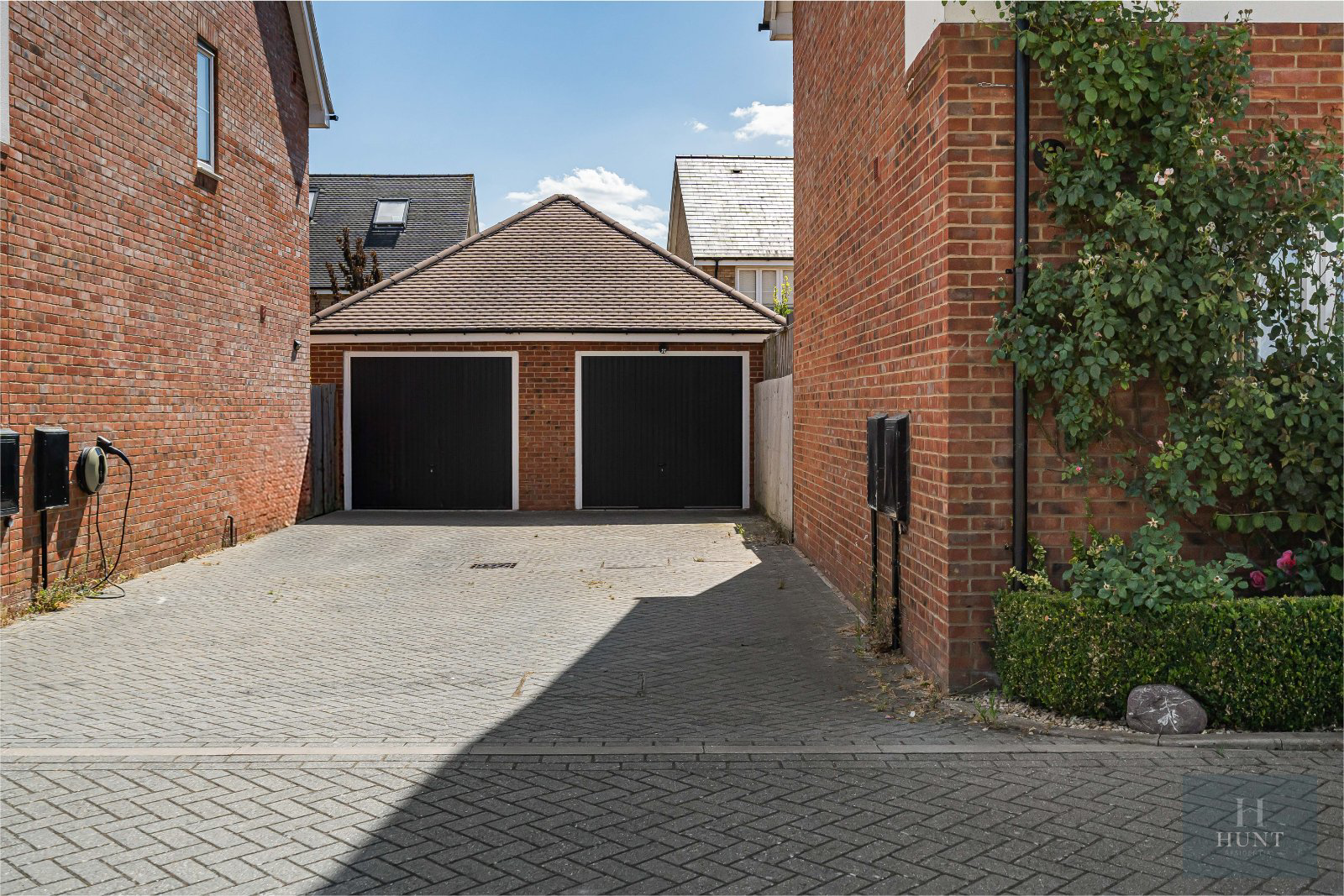 Coxon Close, Haddenham, Aylesbury, Buckinghamshire, HP17, photo 16