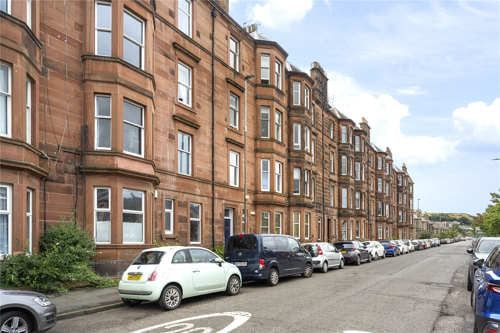 16/4 West Savile Ter