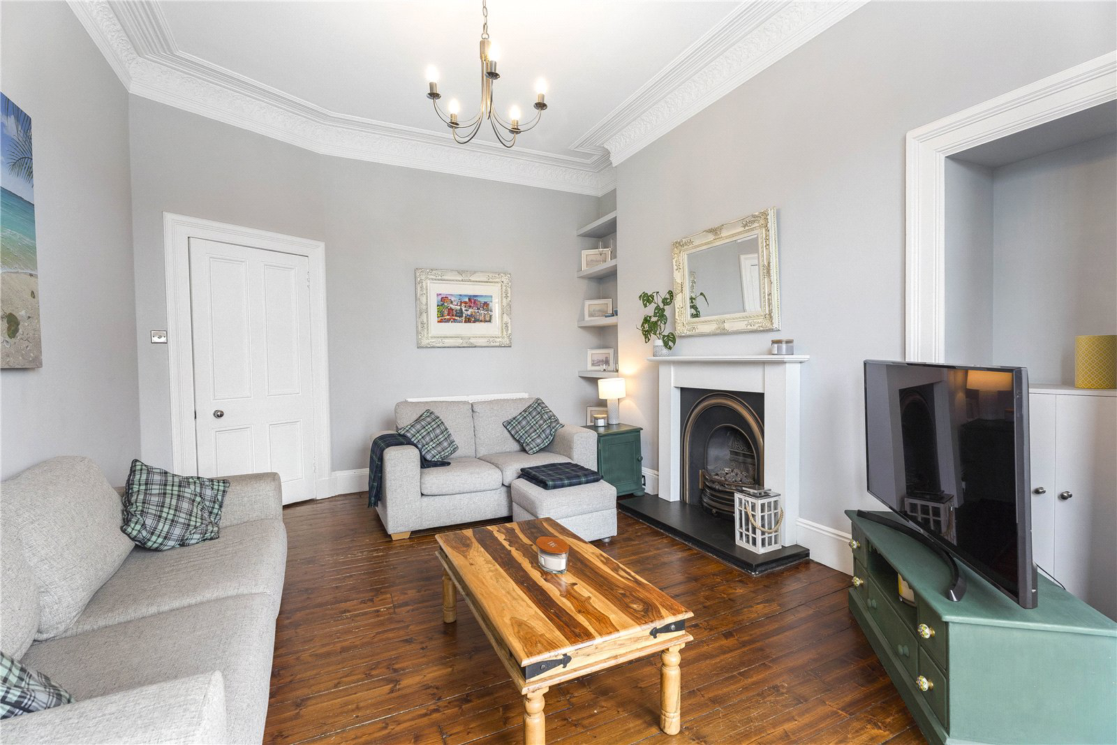 16/4 West Savile Ter