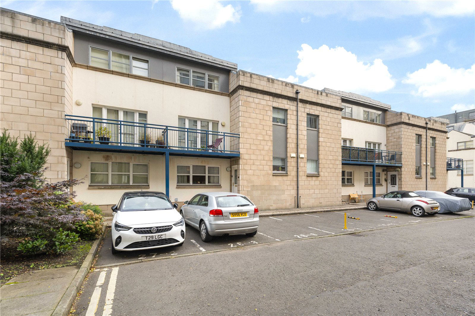 Henderson Place, Stockbridge, Edinburgh, EH3