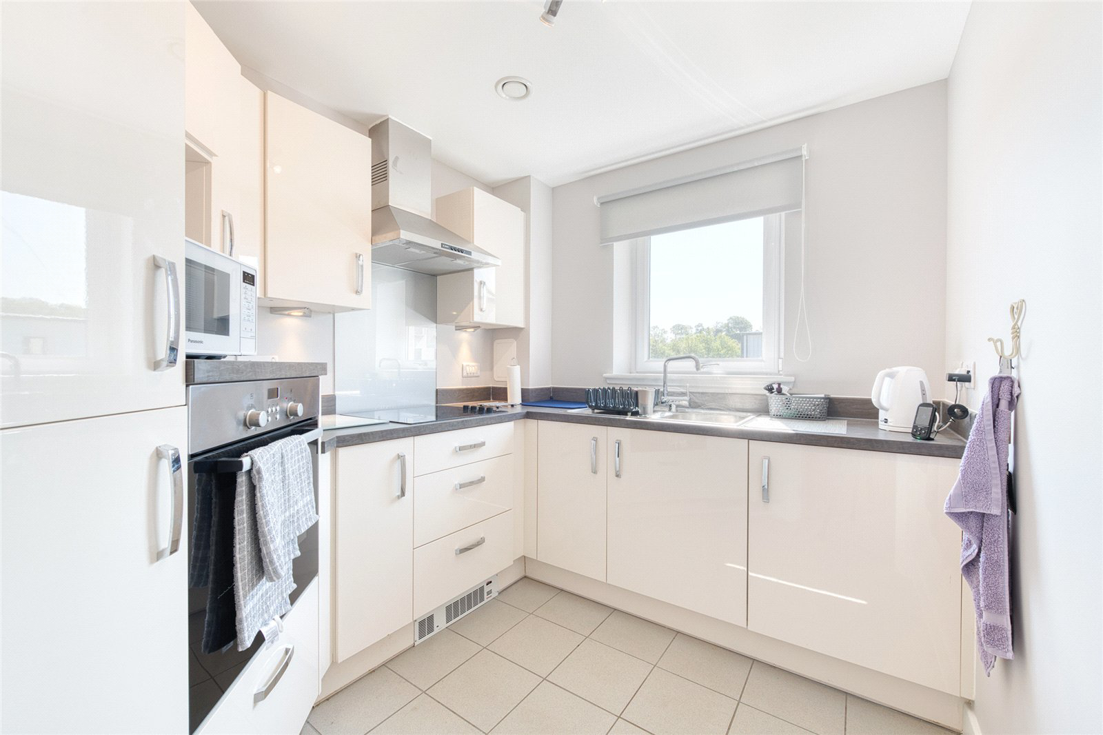 27 Tantallon Court