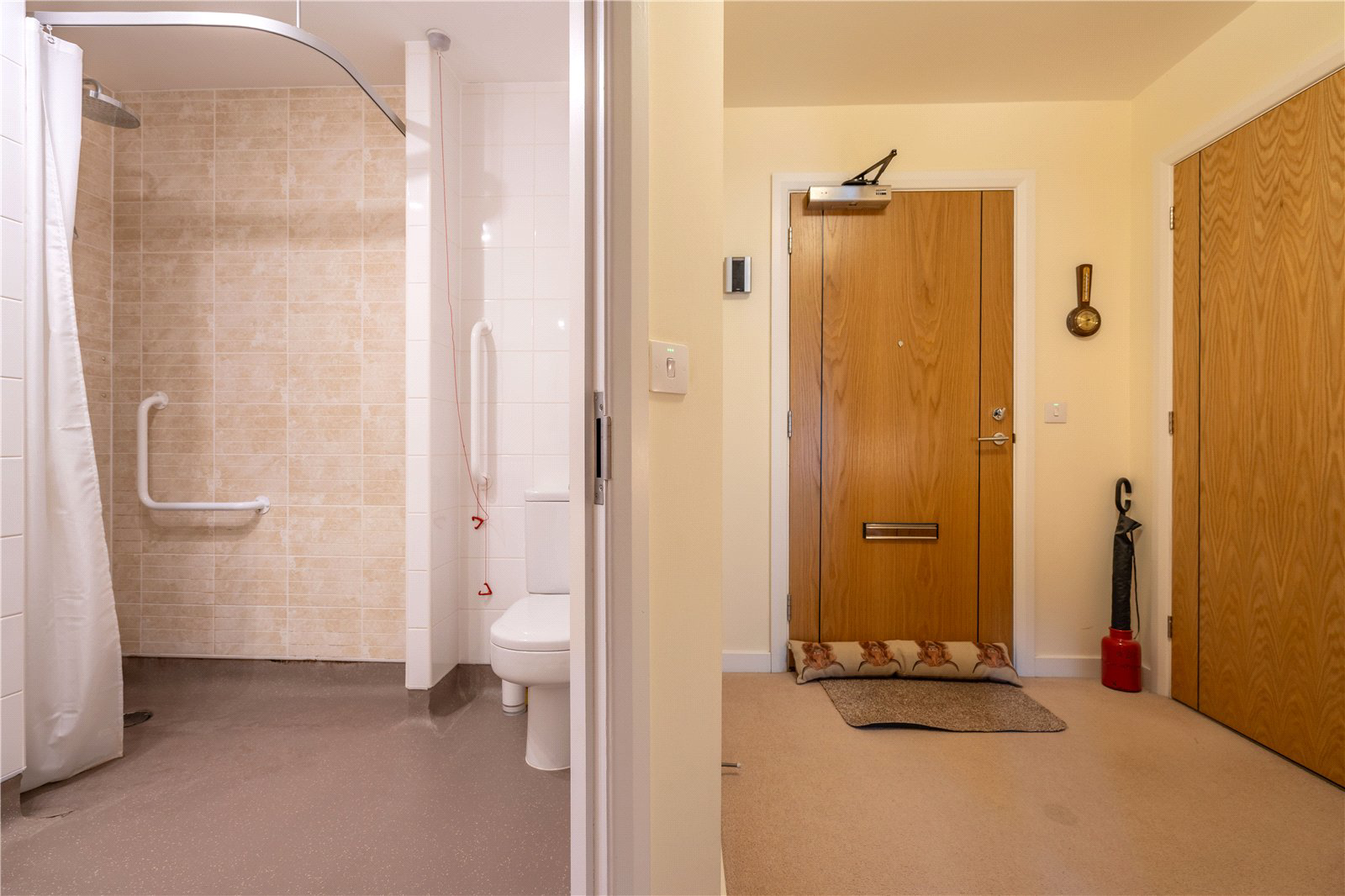8 Lyle Court 10