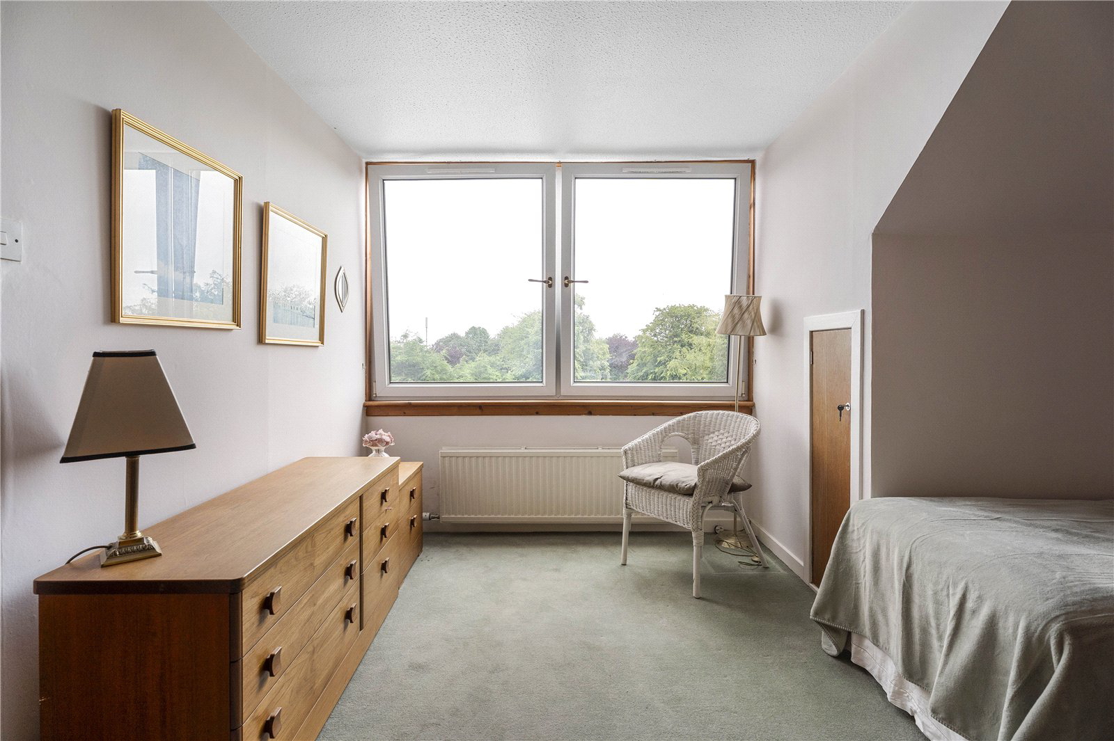 Bruntstane Crescent