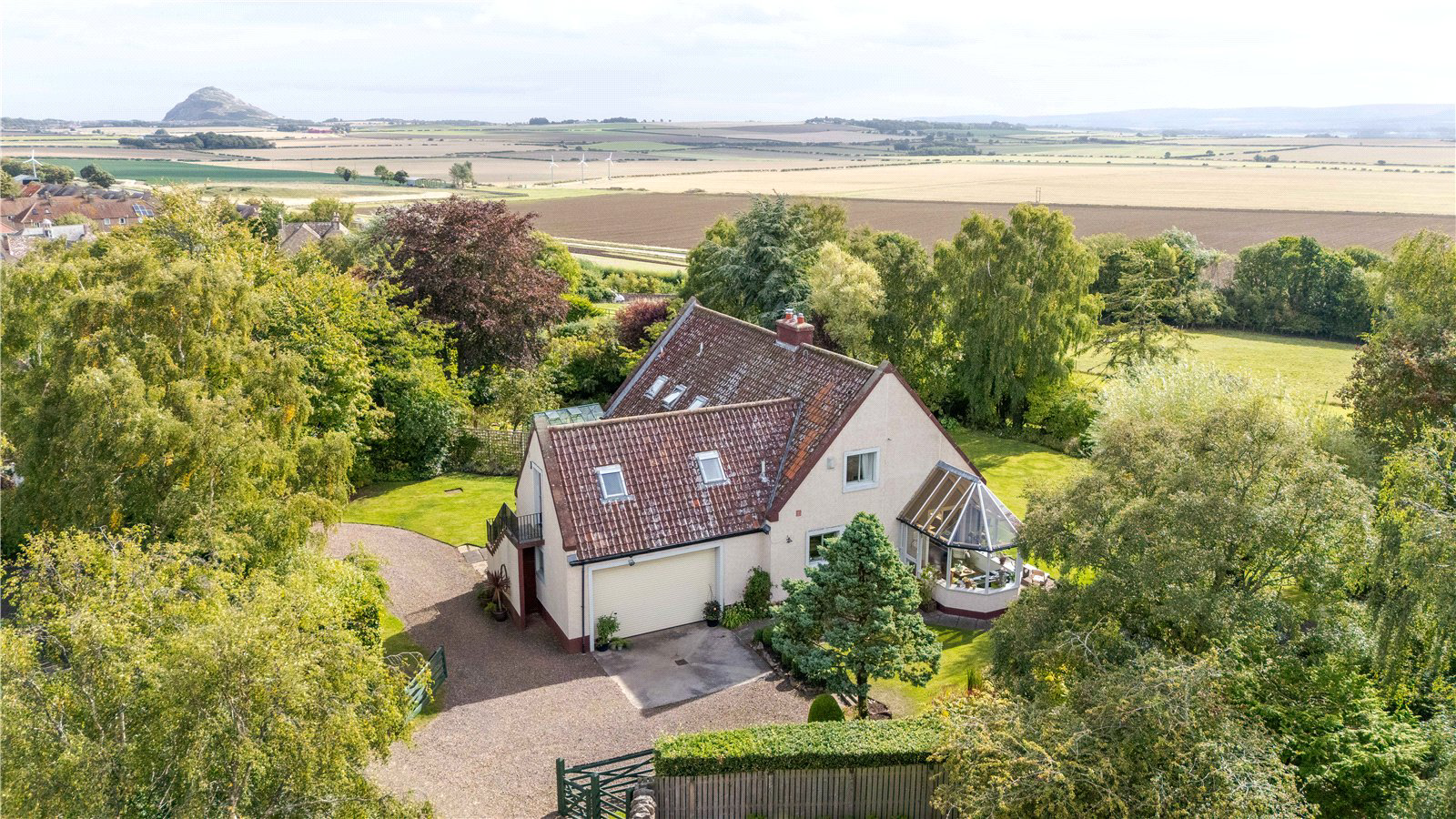 Dirleton, North Berwick, East Lothian, EH39