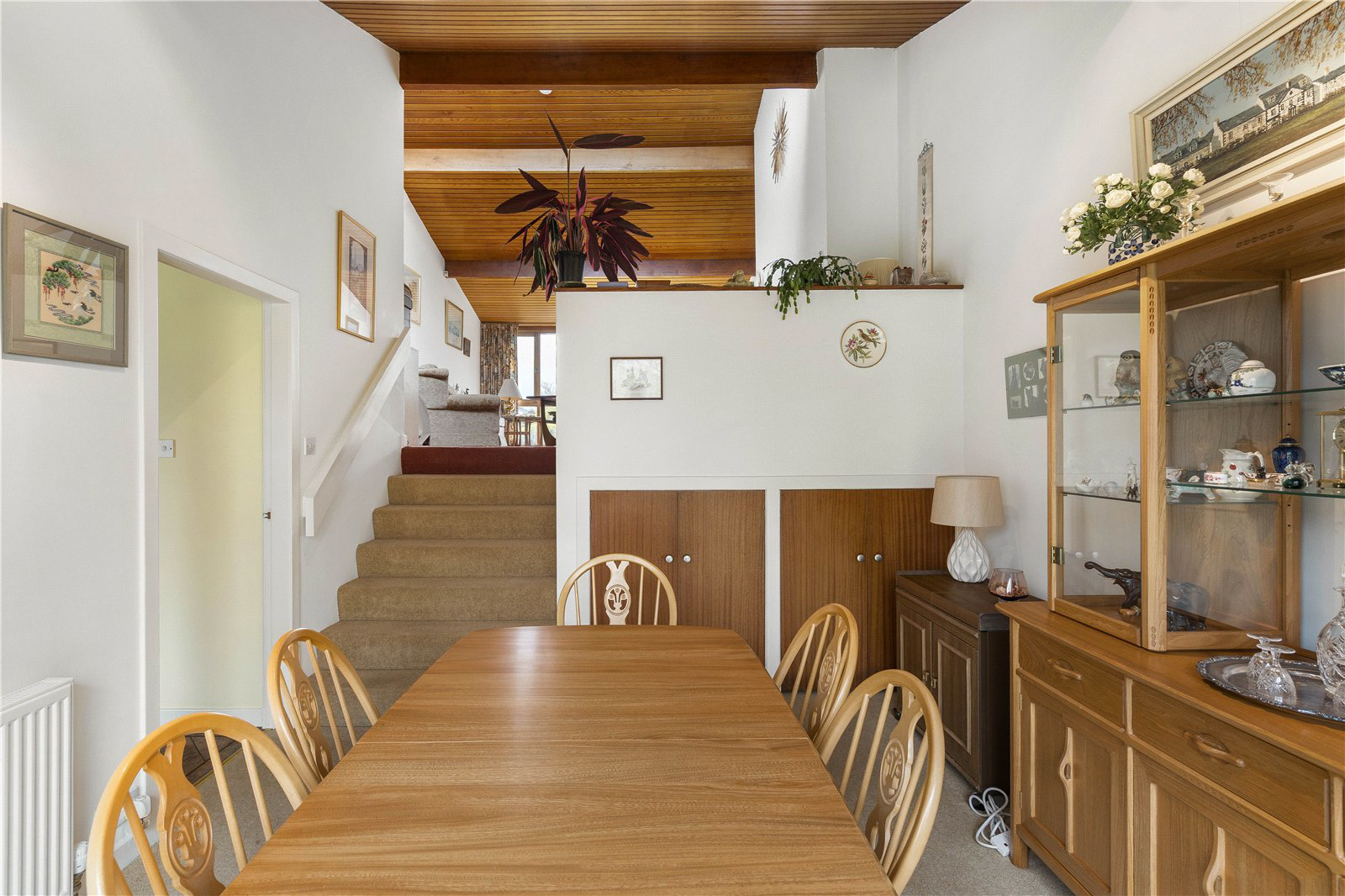 15 Burnbrae