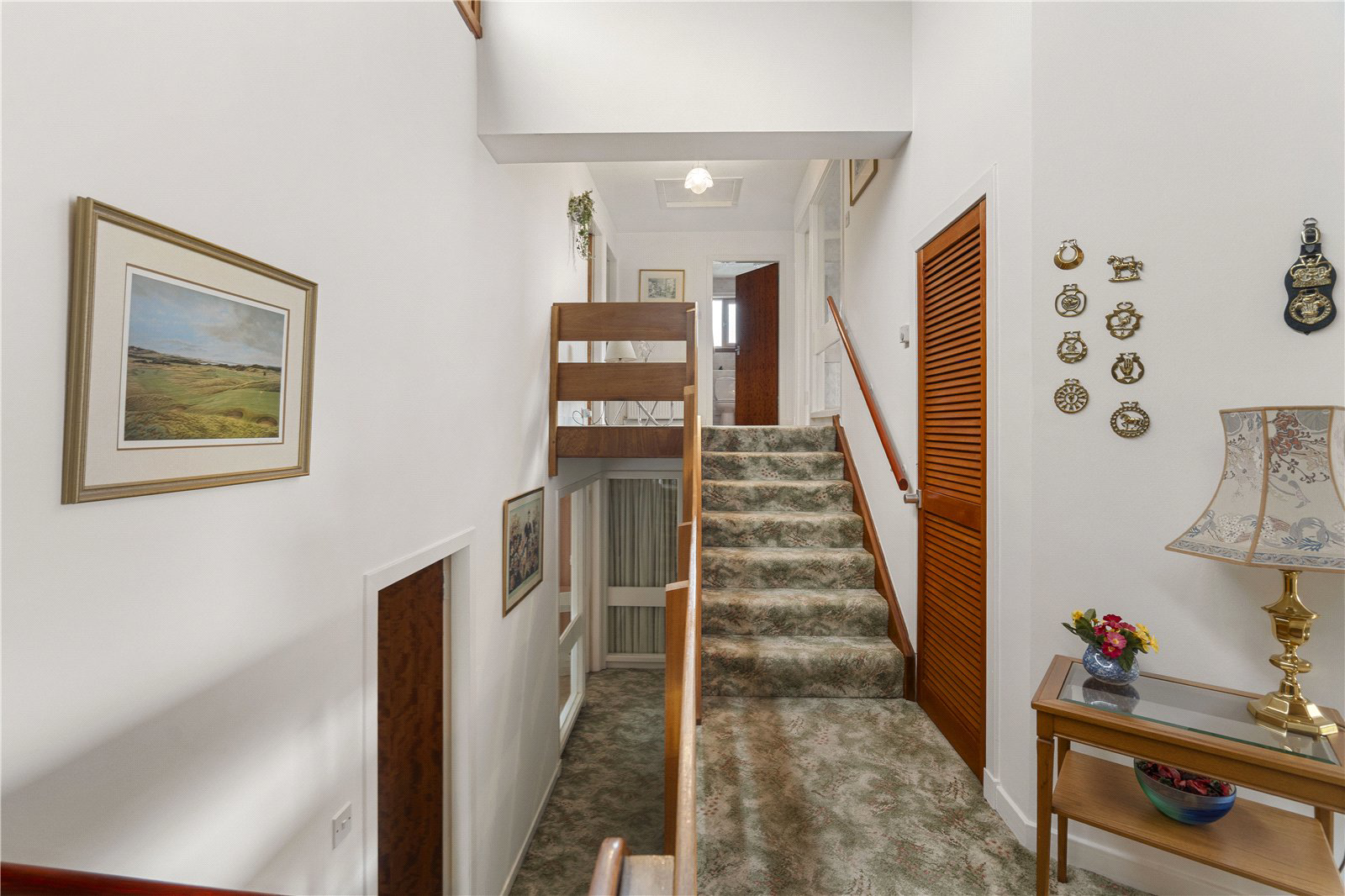 15 Burnbrae