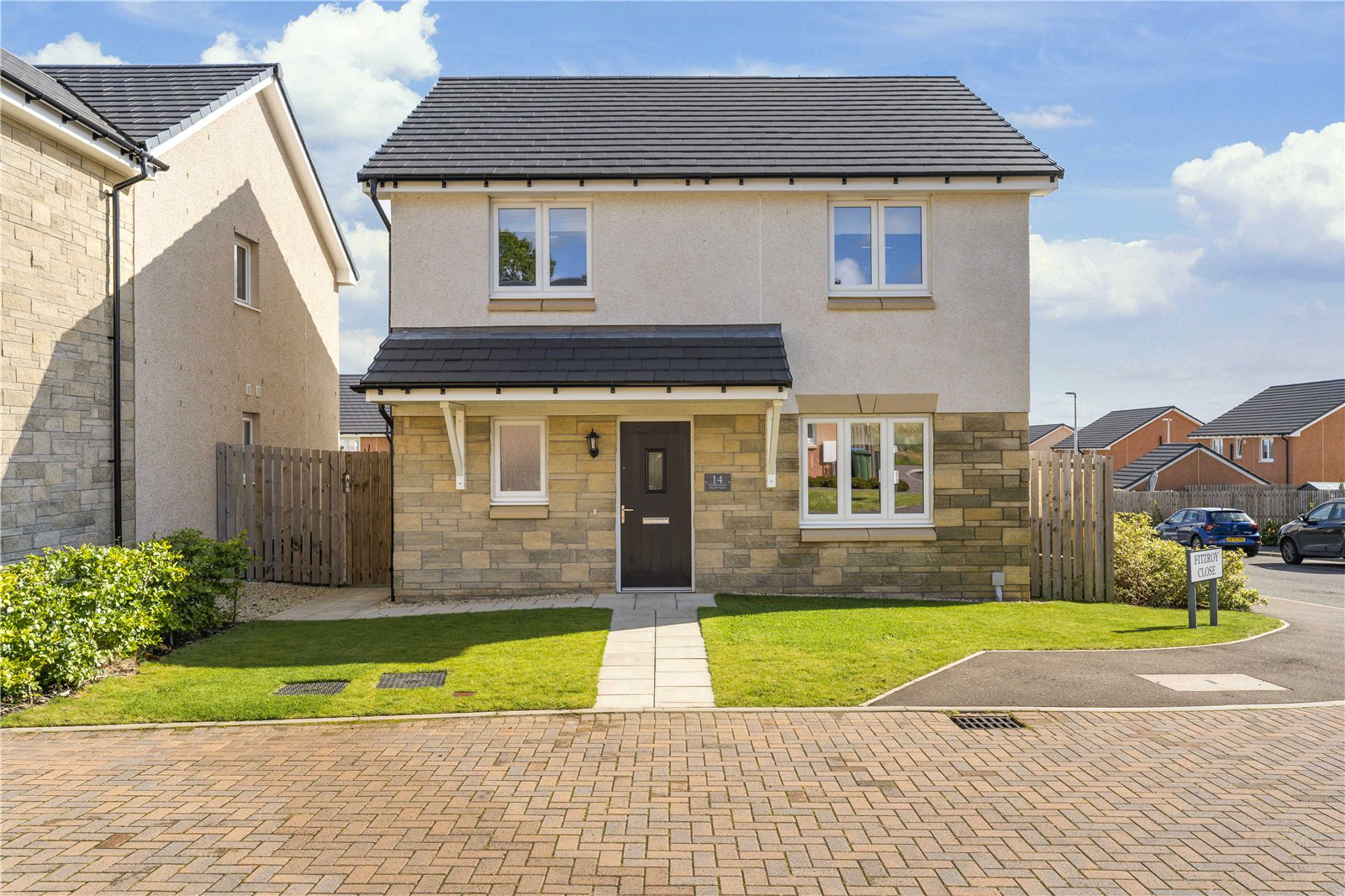 Fitzroy Close, Penicuik, Midlothian, EH26