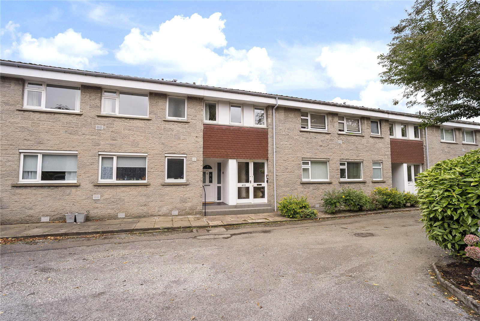 North Deeside Road, Cults, Aberdeen, AB15
