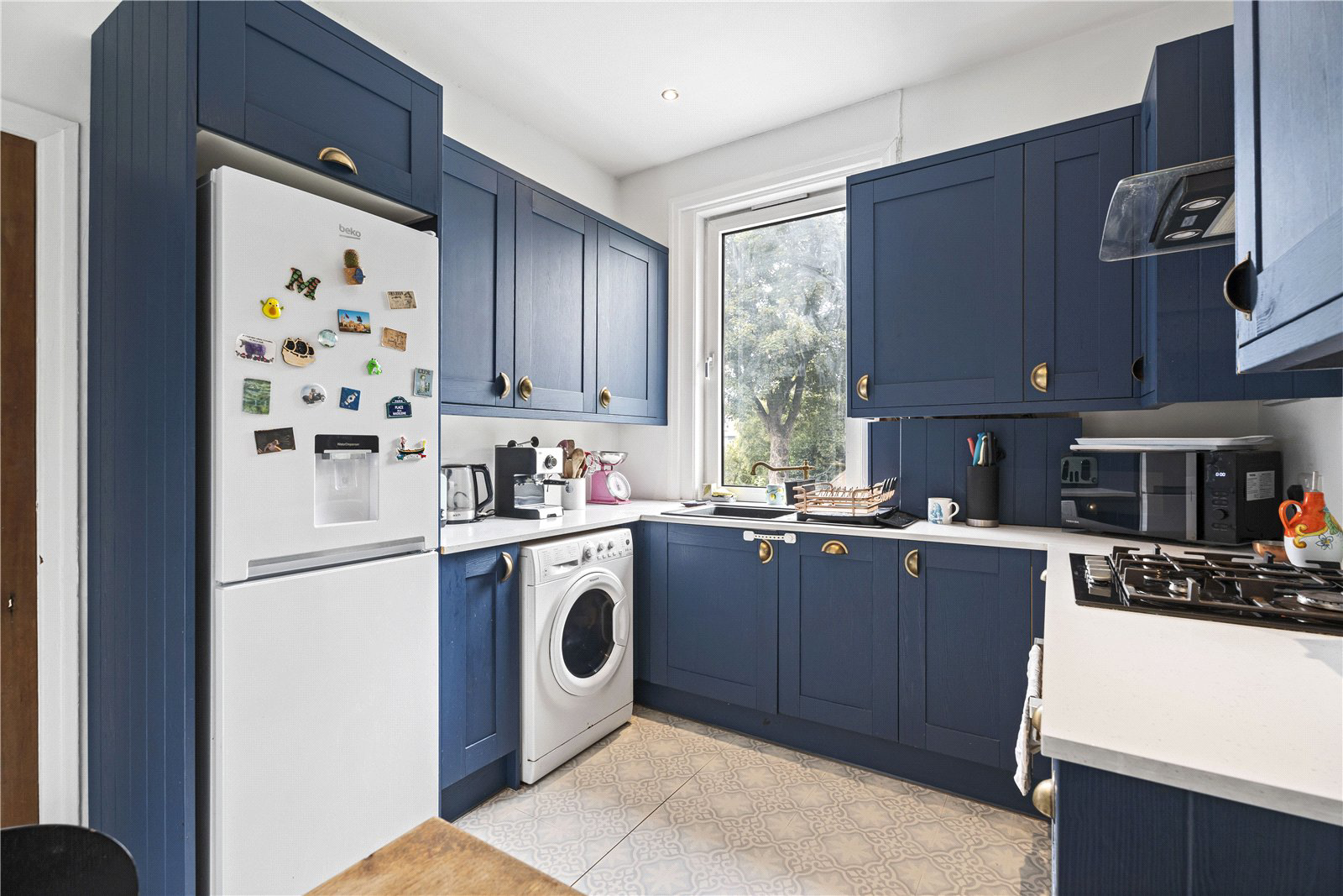 40 South Laverock