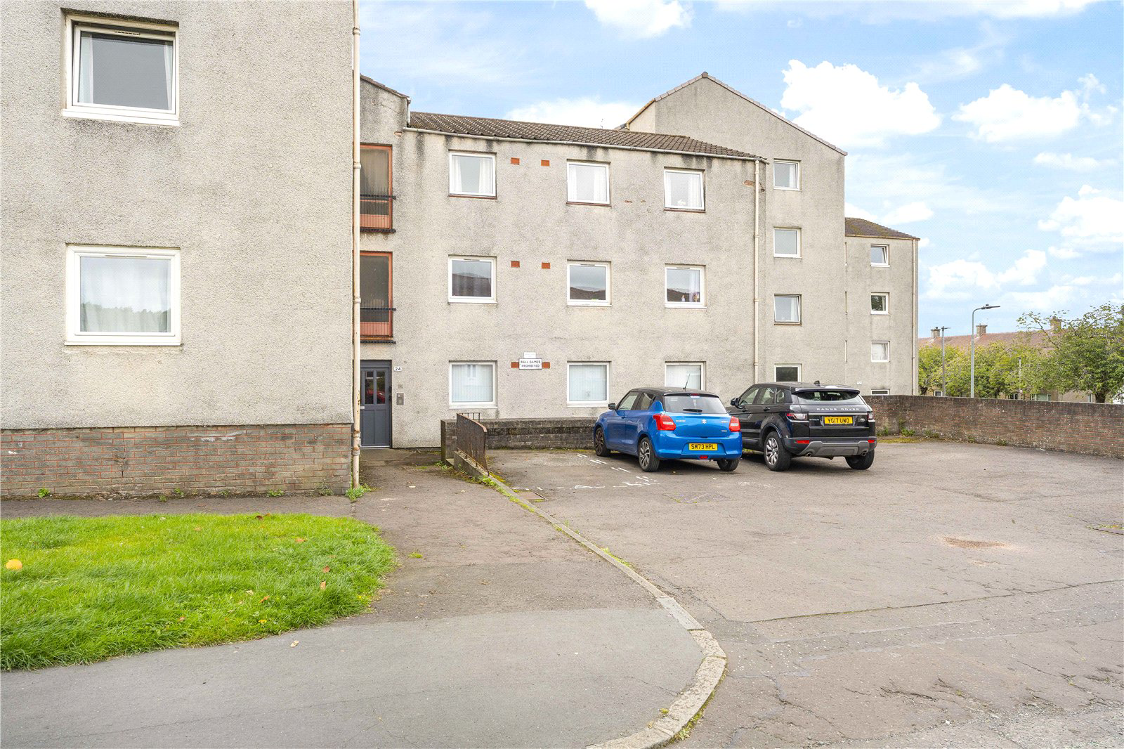 Parkgrove Road, Clermiston, Edinburgh, EH4