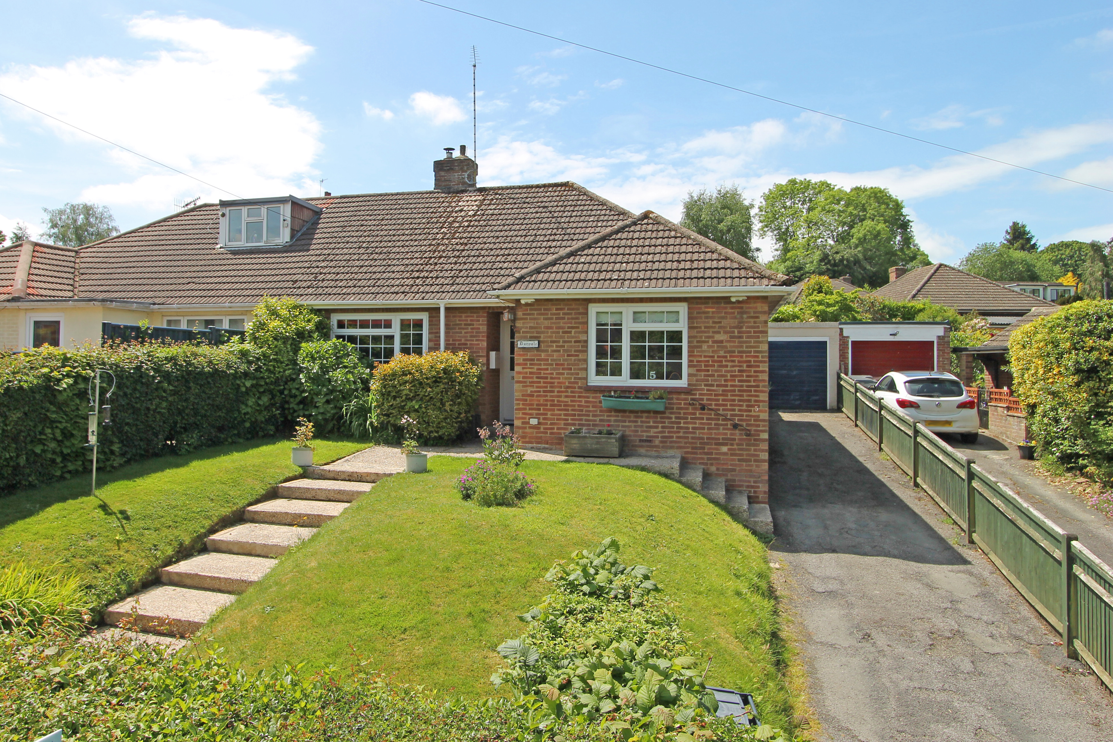 Jonas Drive, Wadhurst, TN5