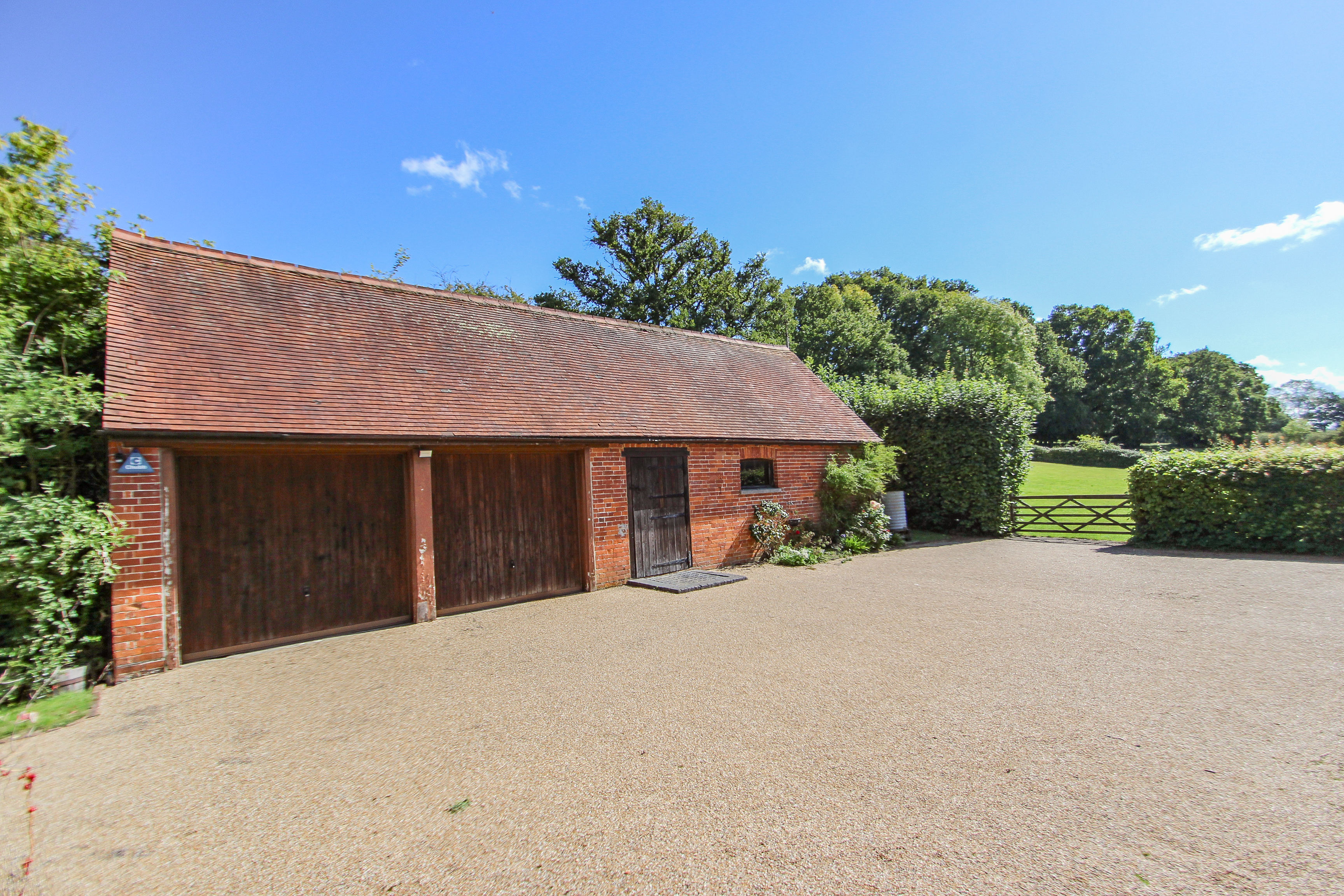 Piccadilly Lane, Mayfield, TN20, photo 31