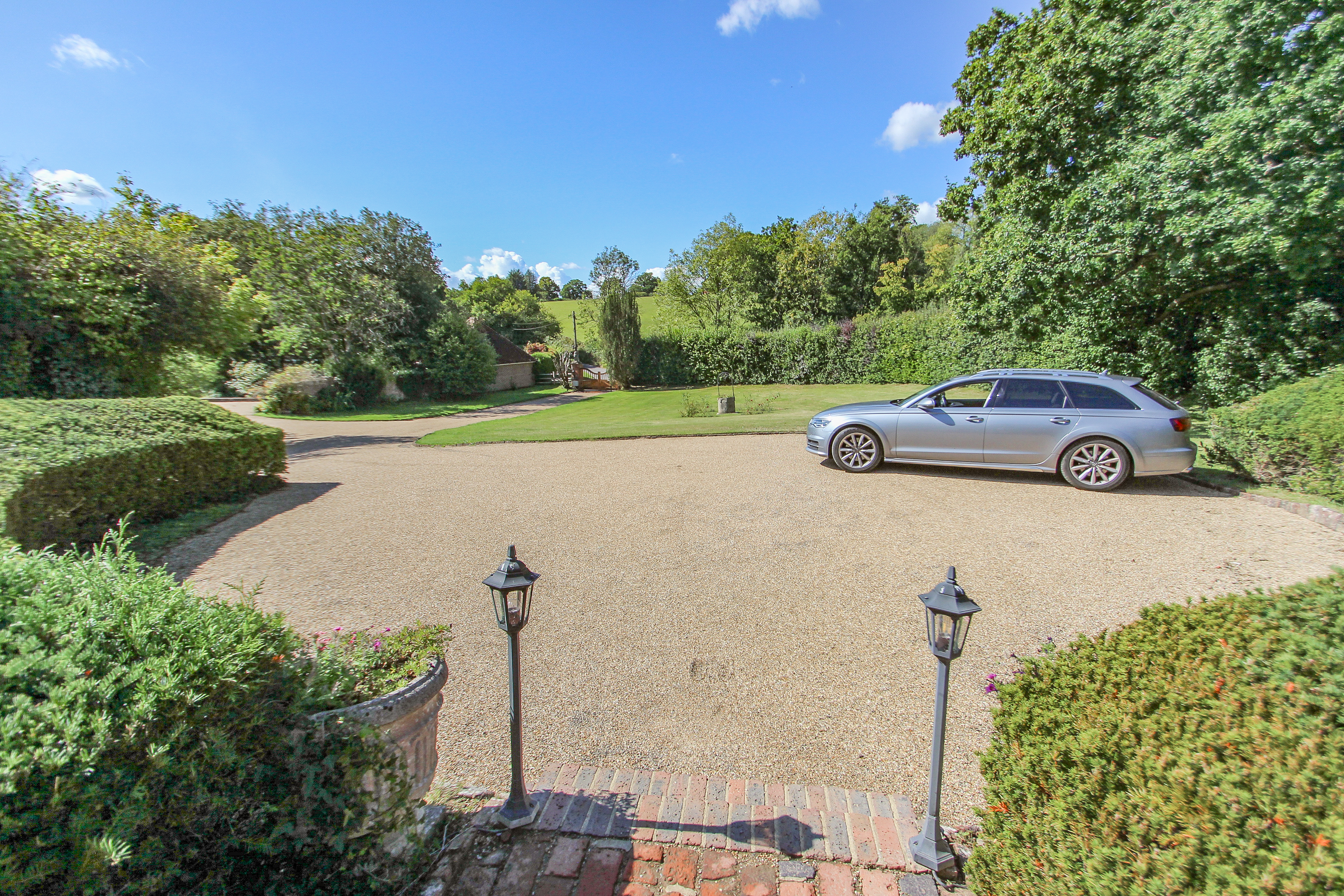 Piccadilly Lane, Mayfield, TN20, photo 34