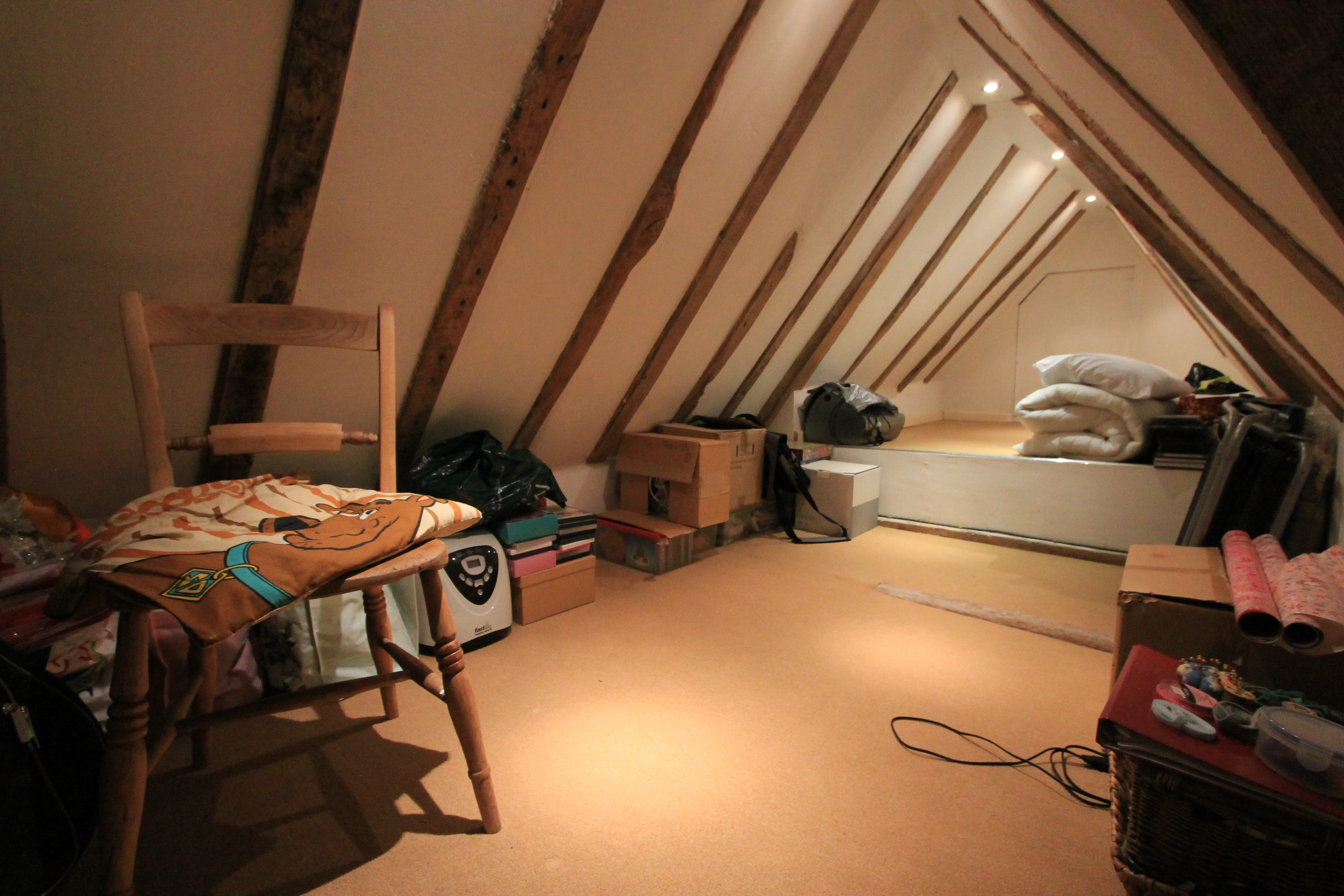 Beautiful, character, top floor flat in the centre of Ticehurst, photo 13