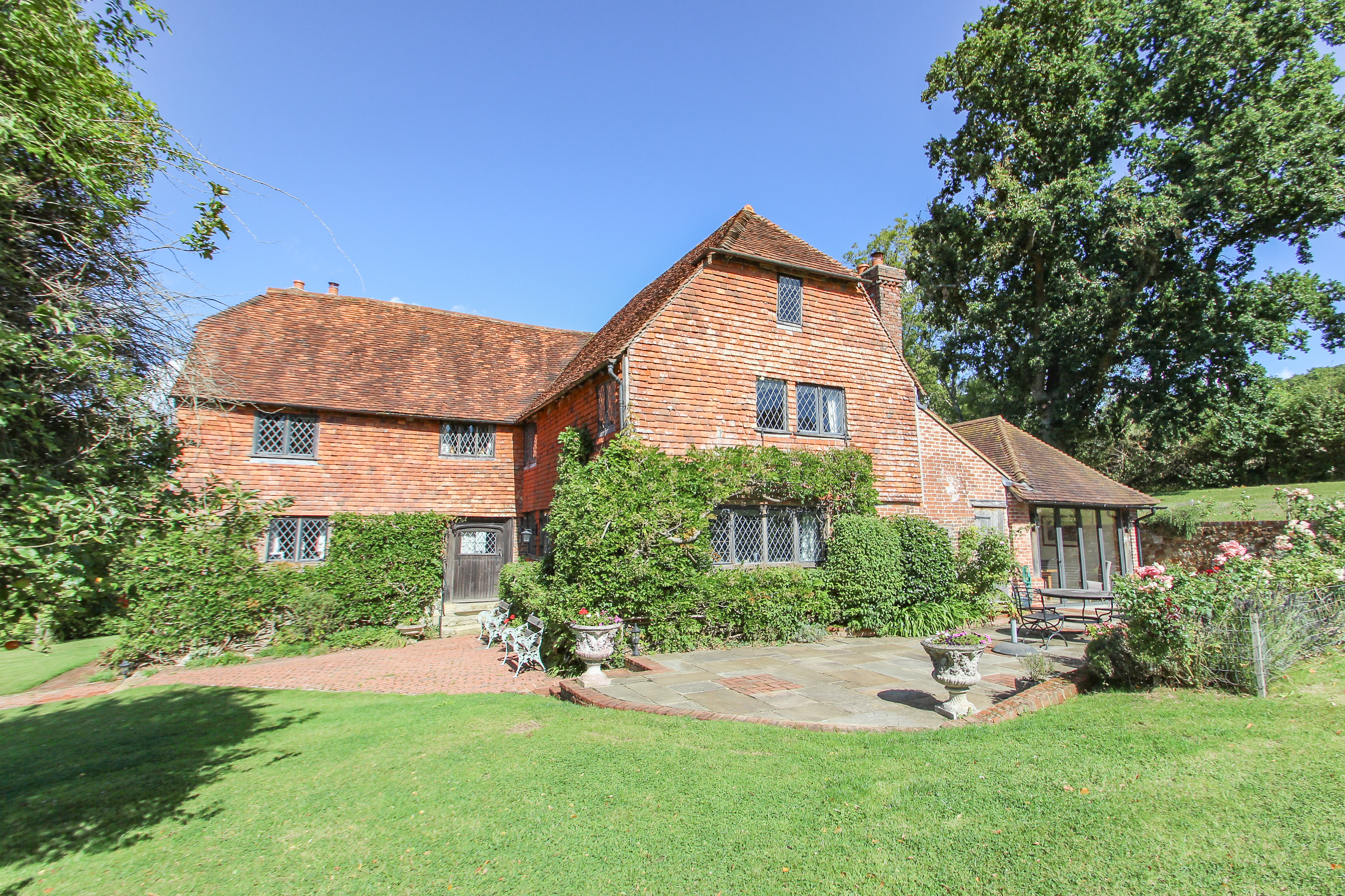 Piccadilly Lane, Mayfield, TN20