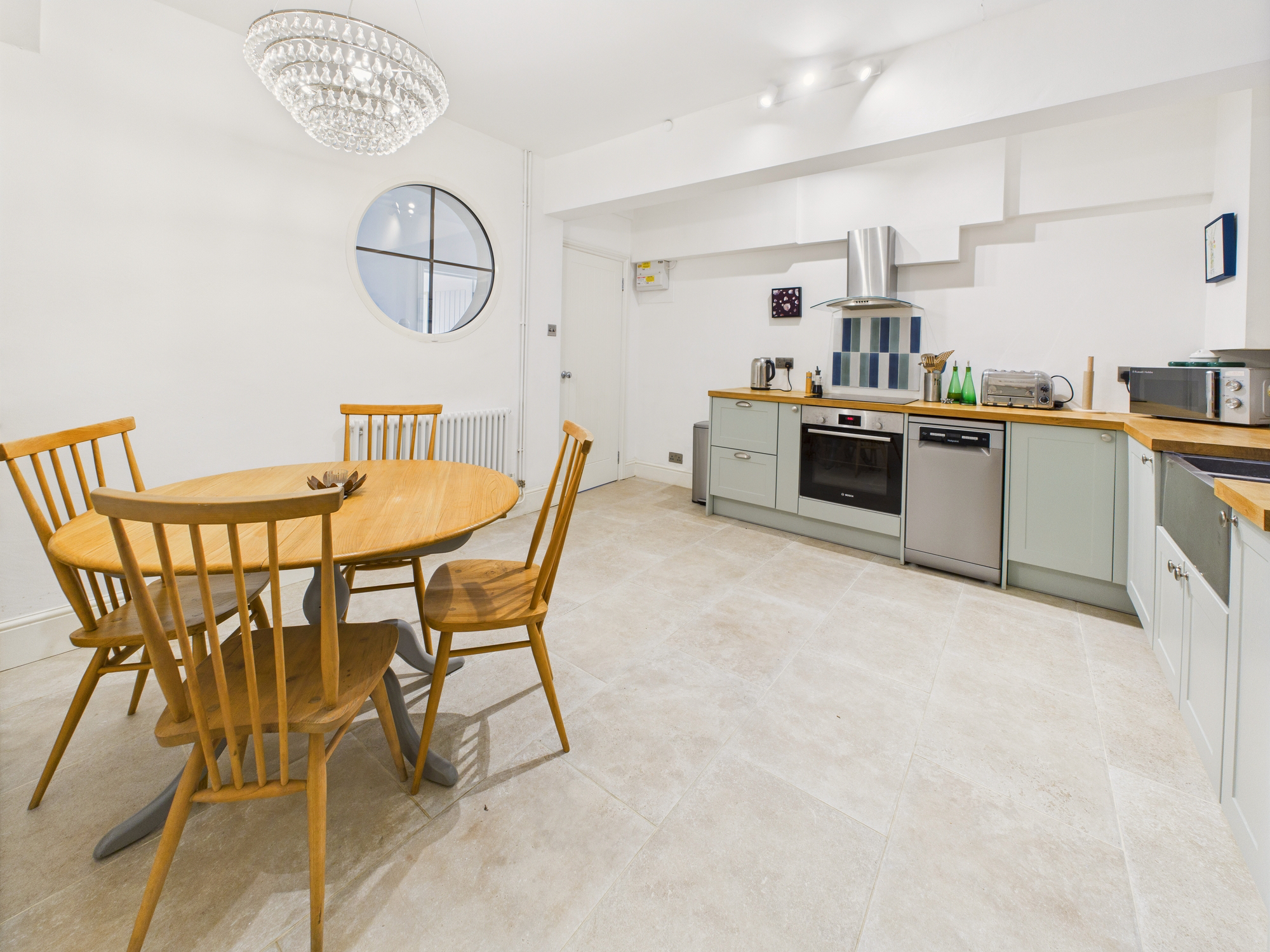 Ground Floor Flat, The Martletts, High Street, Mayfield. TN20 6AB, photo 5