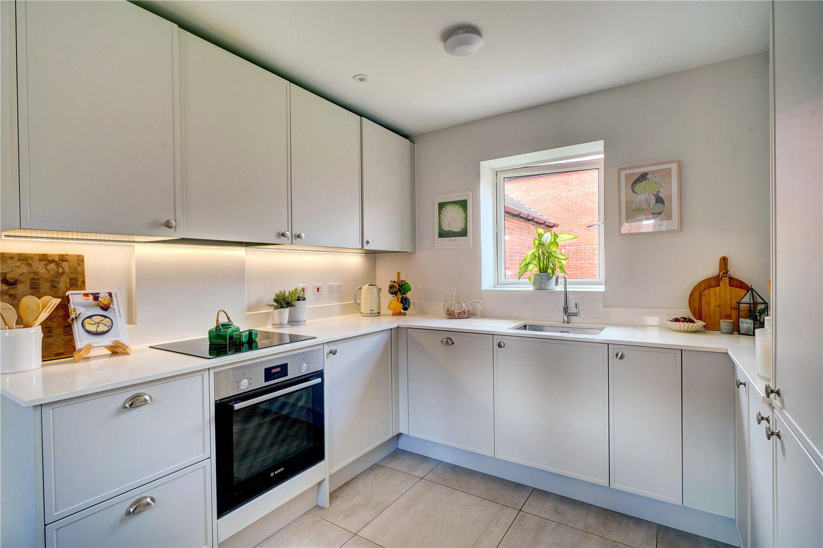 Faber Orchard, Ombersley, Droitwich, Worcestershire, WR9, photo 4