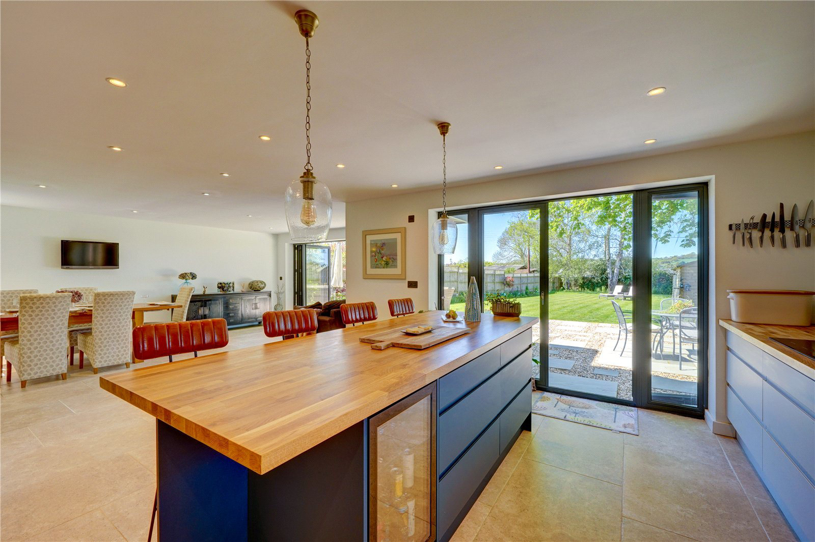 Evesham Road, Norton, Evesham, Worcestershire, WR11, photo 6