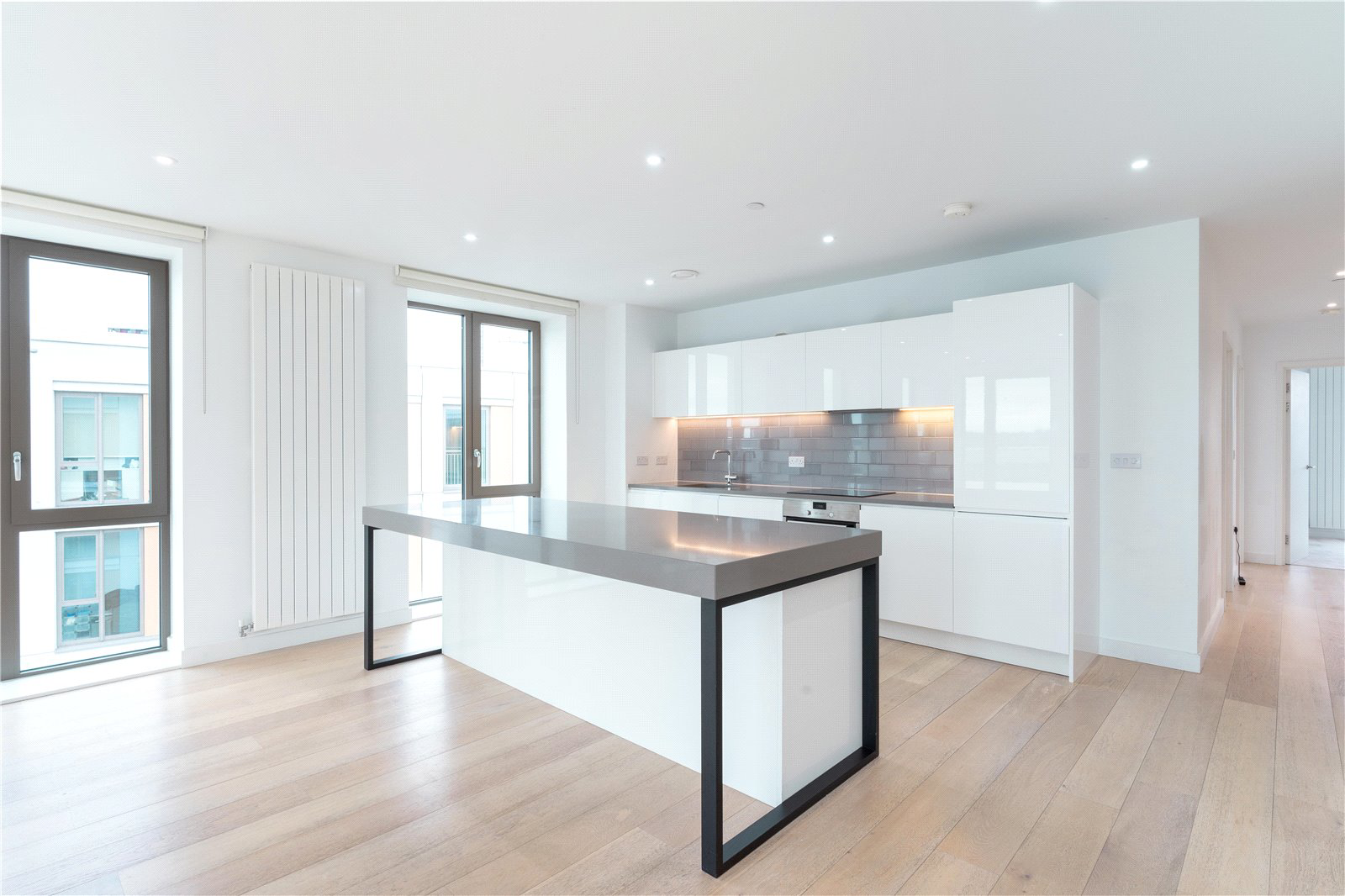 Laker House, Royal Wharf, 10 Nautical Drive, E16, photo 3