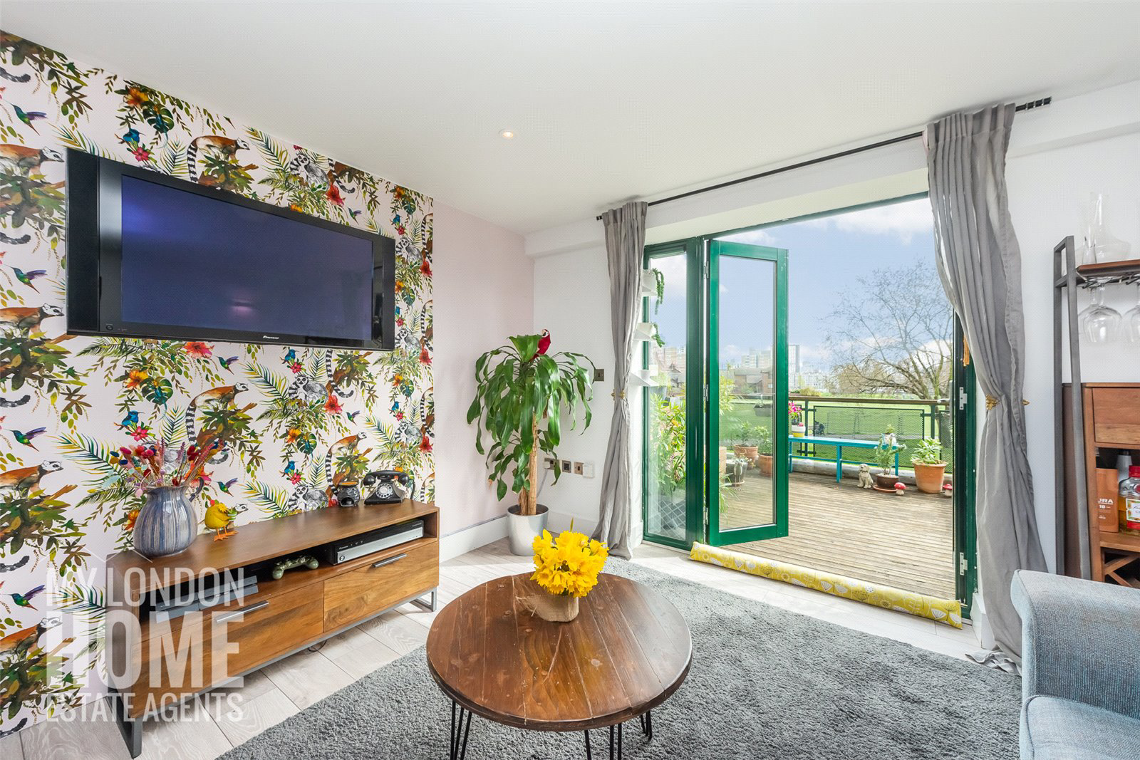 52 Stainsby Road, Limehouse, E14